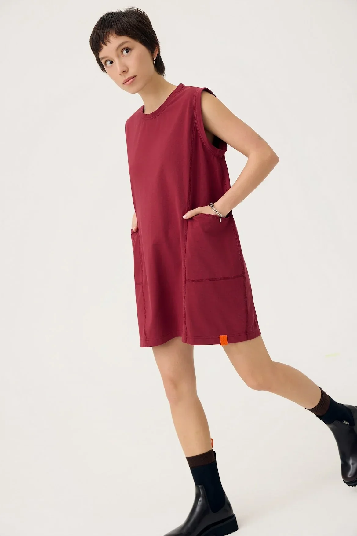 3EIGHTH | Cocoon Jersey Reversible Dress in Burgundy & Sappanwood - Image 5