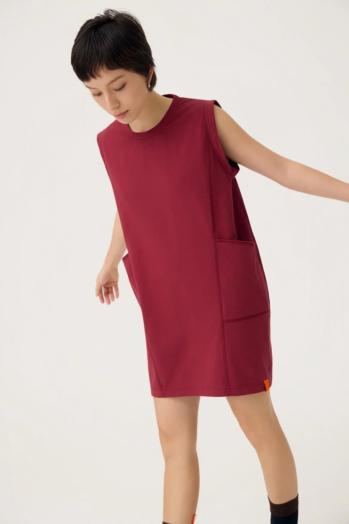 3EIGHTH | Cocoon Jersey Reversible Dress in Burgundy & Sappanwood - Image 7