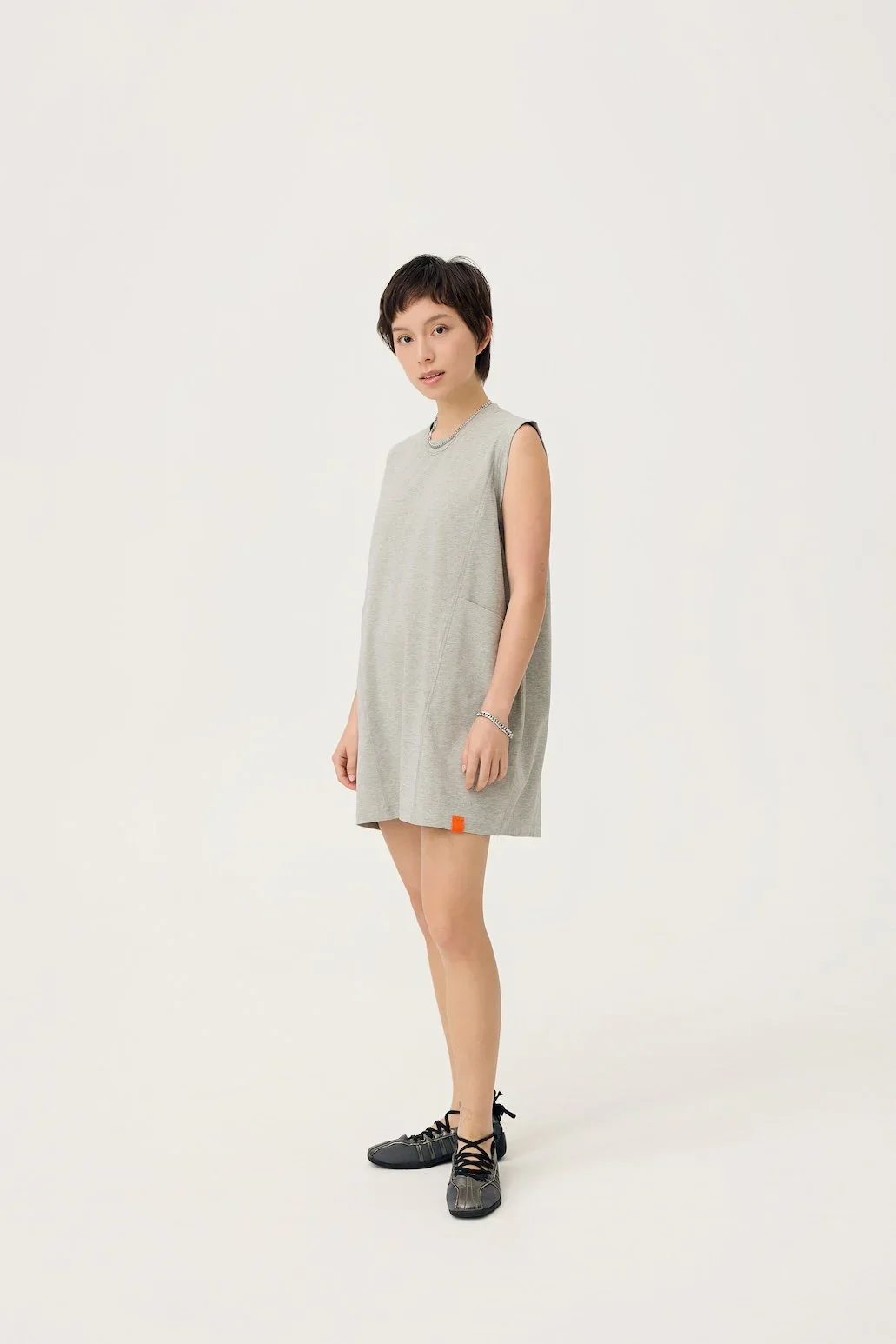 3EIGHTH | Cocoon Jersey Reversible Dress in Zinc Grey & Lemon Fizz - Image 2