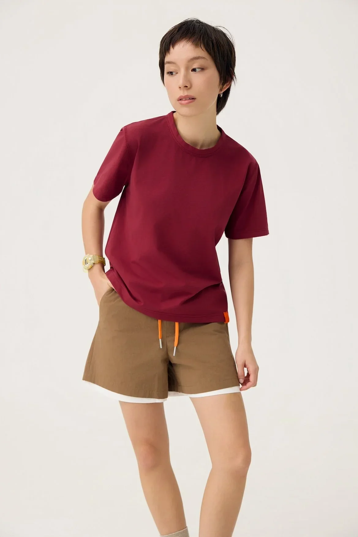 3EIGHTH | Everyday Reversible Tee in Burgundy & Sappanwood - Image 3
