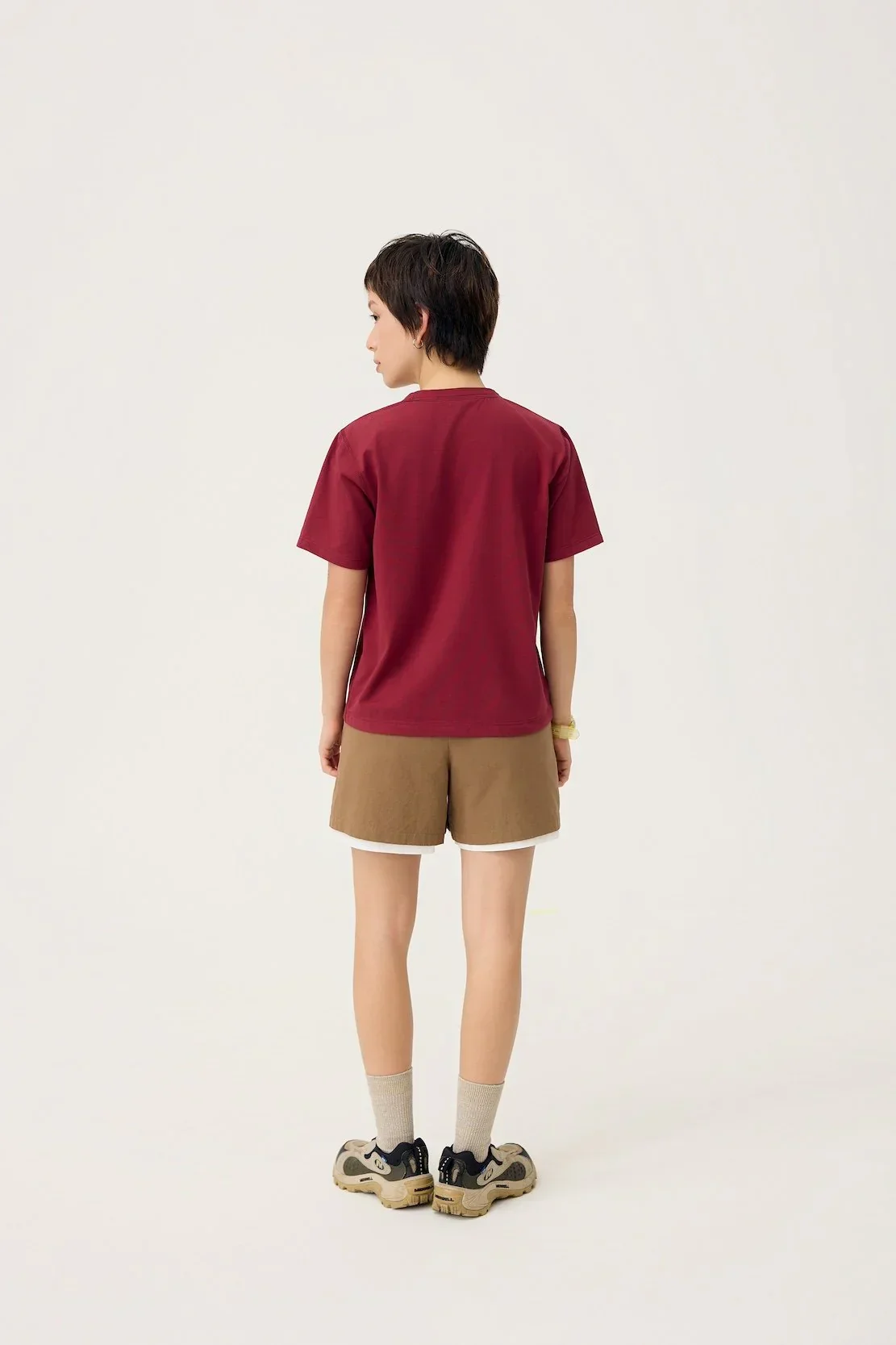 3EIGHTH | Everyday Reversible Tee in Burgundy & Sappanwood - Image 5
