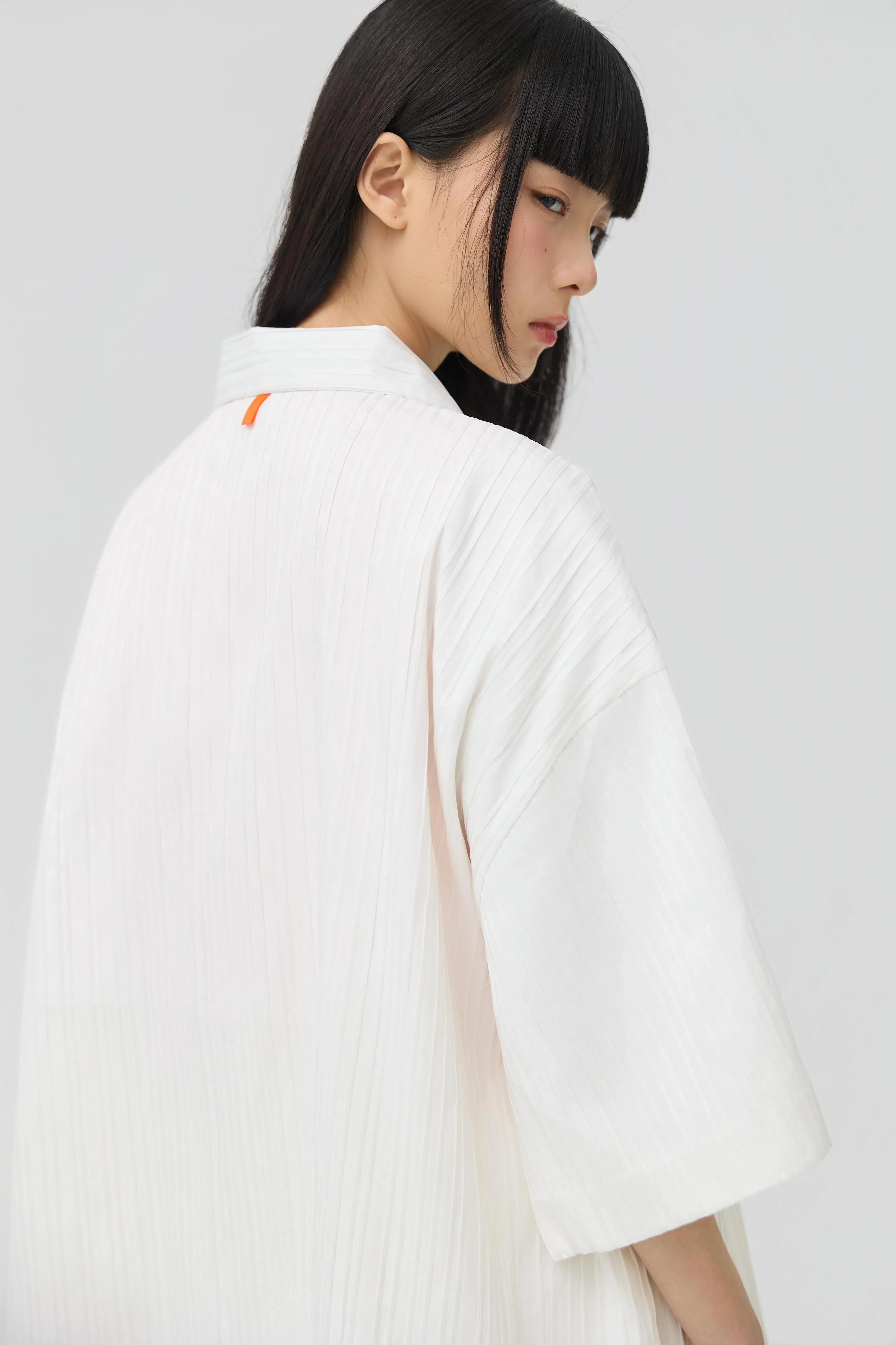 3EIGHTH | Fuwa Jacket In White Seersucker - Image 5
