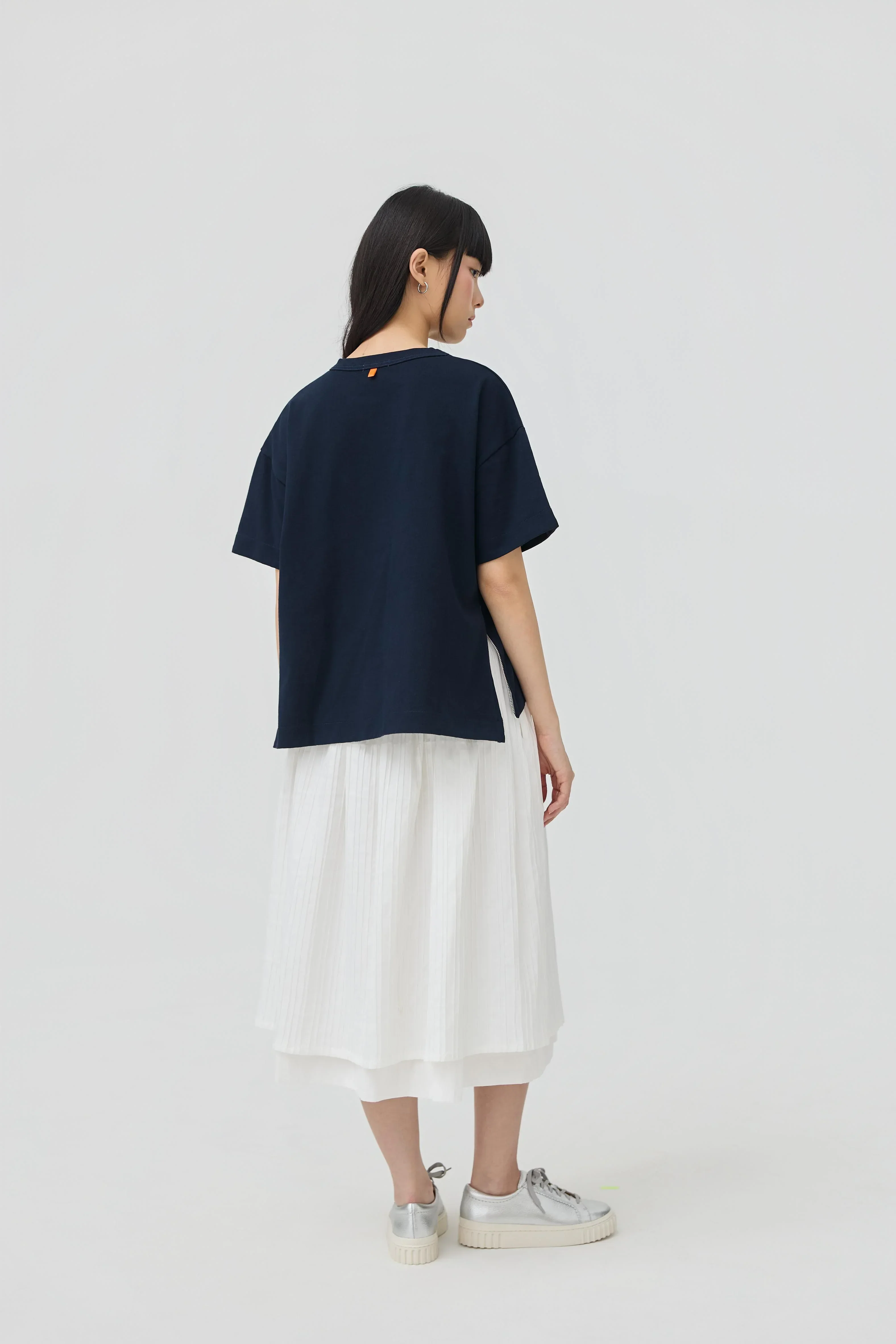 3EIGHTH | Sokko Zip Tee In Navy - Image 7