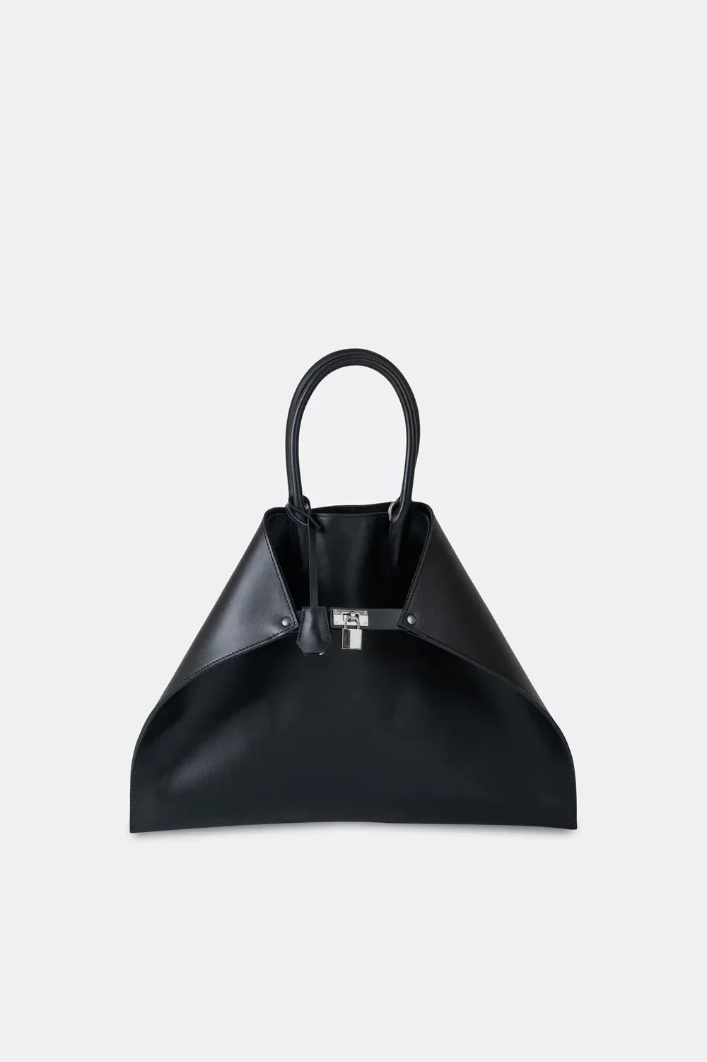 AESTHETIC PLEASURE | Closer Bag Nappa Black