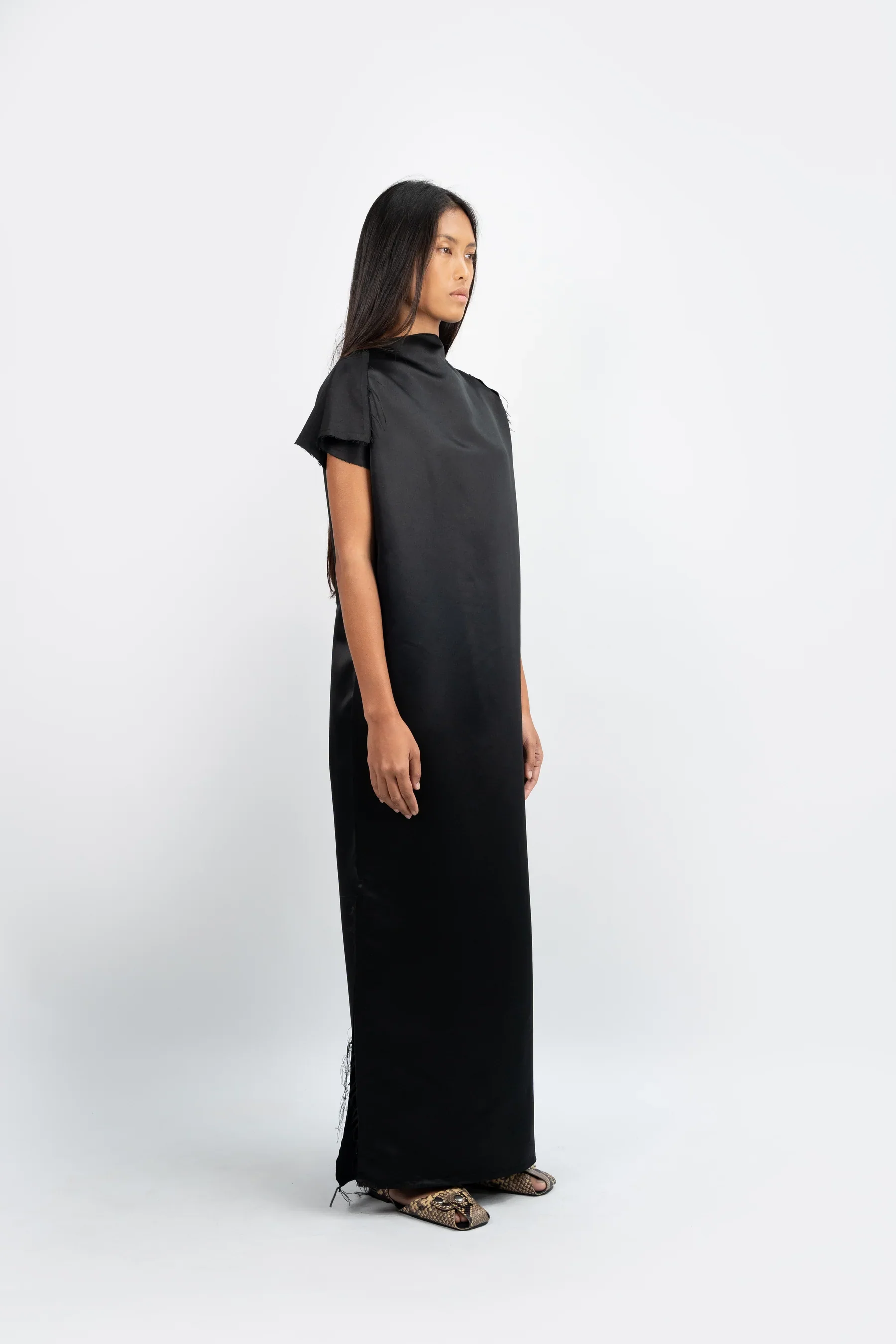 AESTHETIC PLEASURE | Karolin Dress - Image 2
