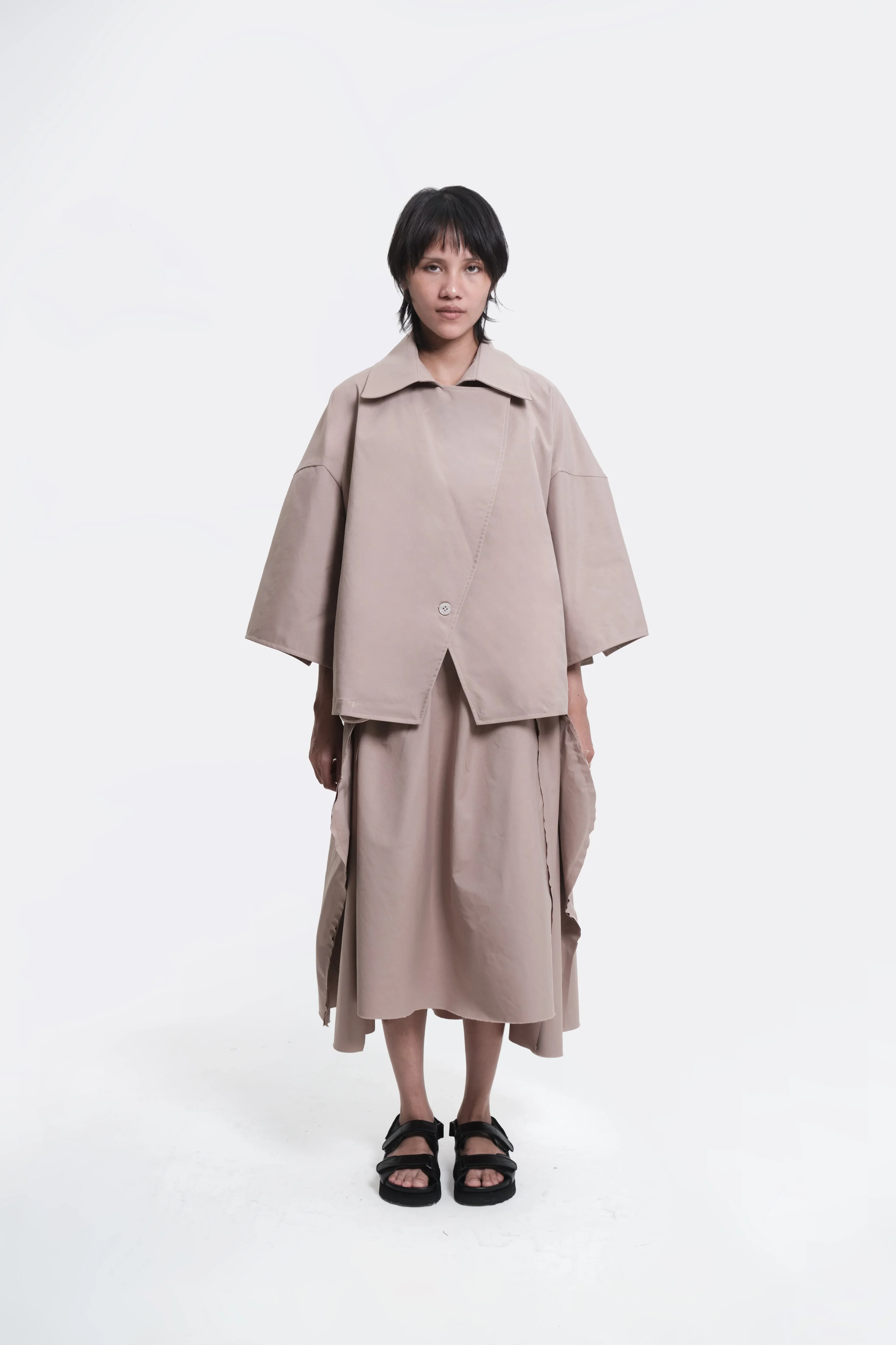 AESTHETIC PLEASURE | Semi Skirt Beige