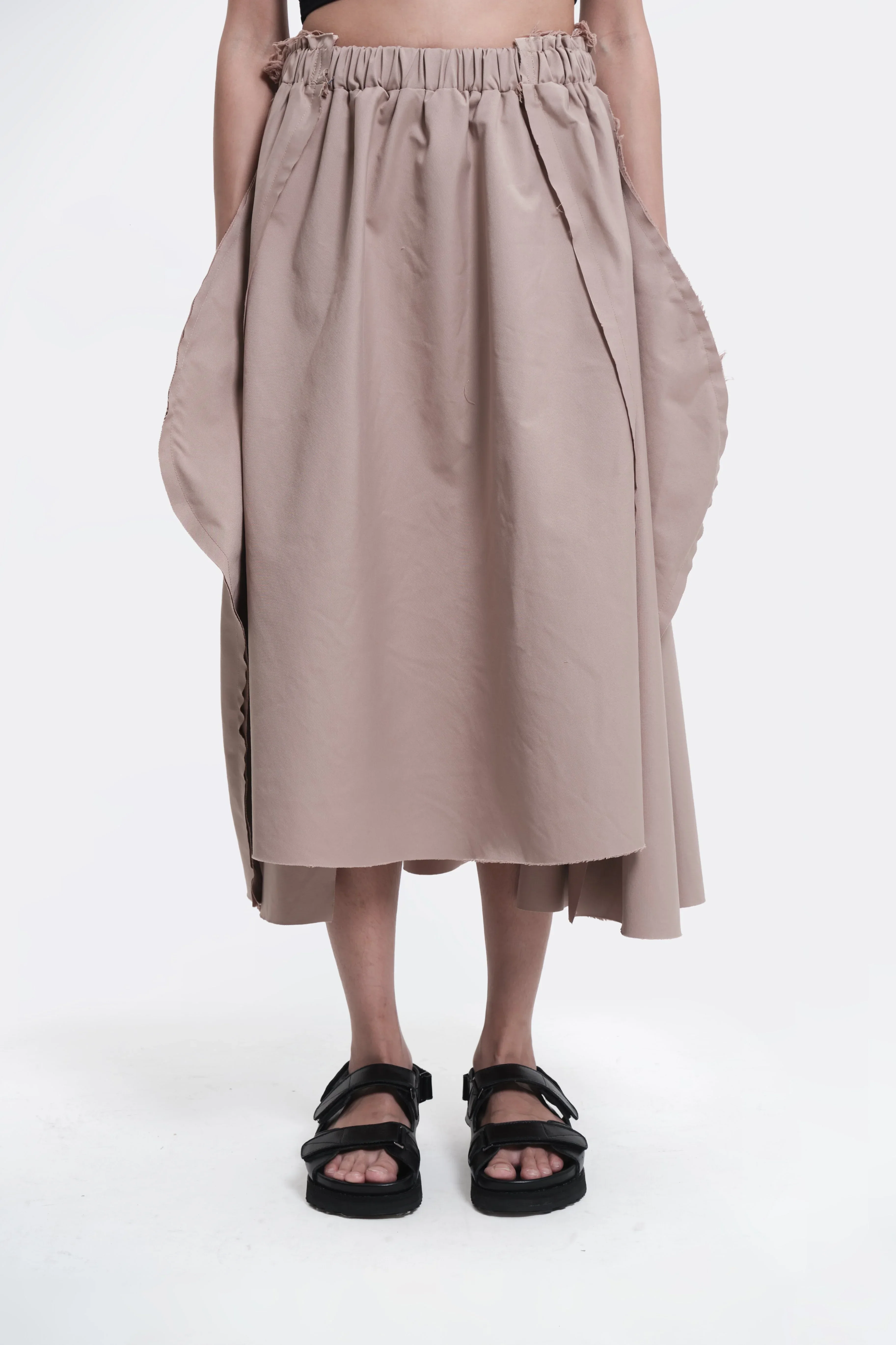 AESTHETIC PLEASURE | Semi Skirt Beige - Image 2