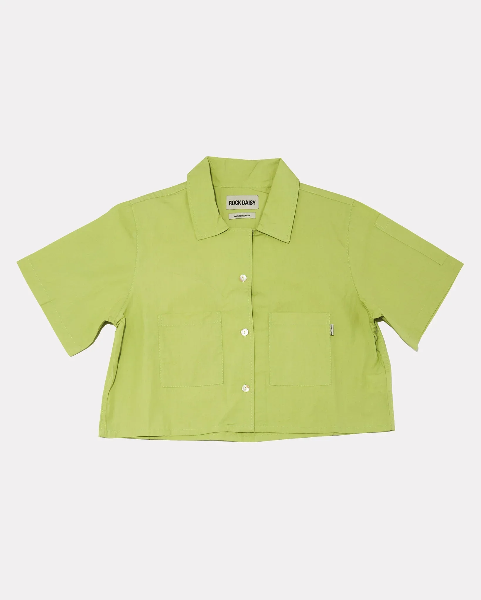 ROCK DAISY | Alex Boxy Cropped TENCEL™ Short-Sleeved Shirt Green - Image 3