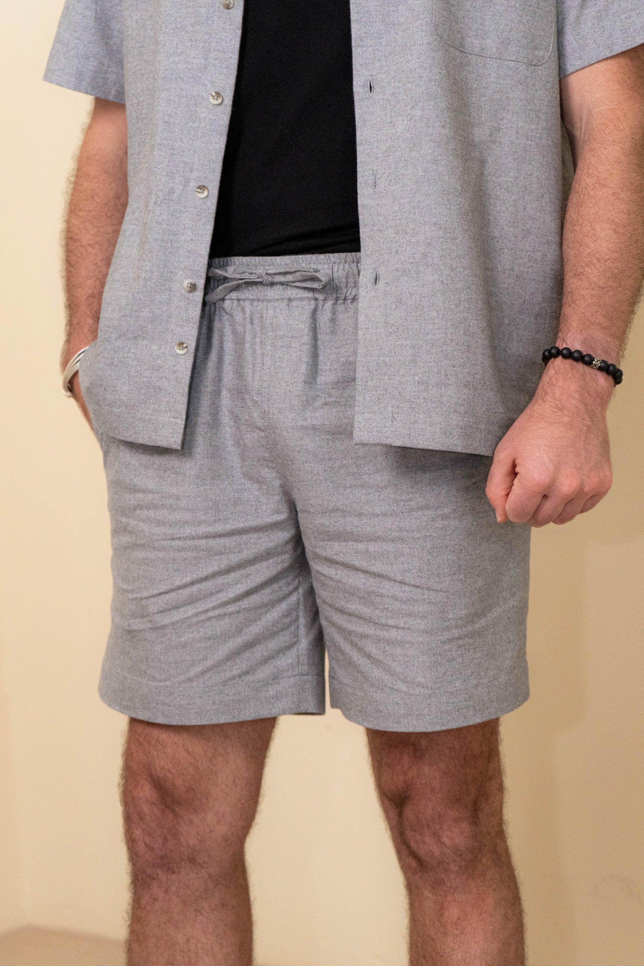 DUXTON | Basic Shorts