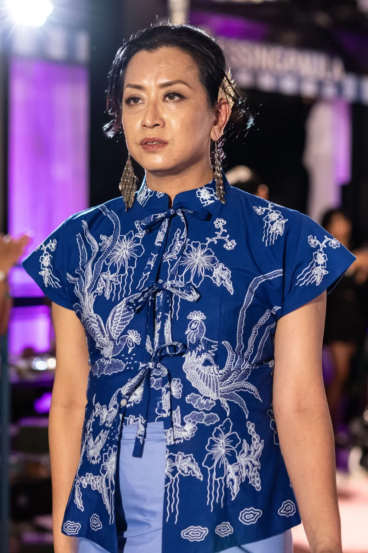 STUDIO GYPSIED | Batik Kebaya Sofea In Merak Indigo - Image 4