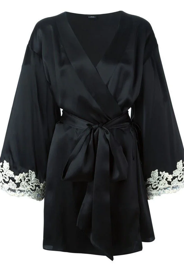 BELLS & BIRDS | Florentine Mulberry Silk Robe (Black) - Image 4