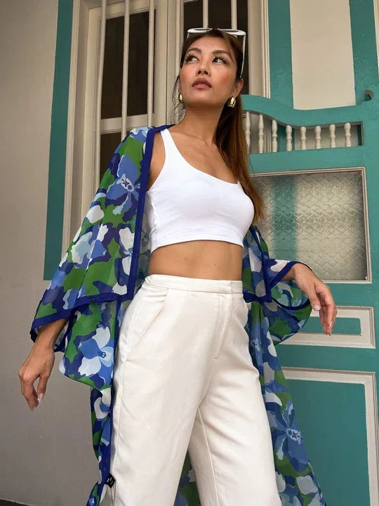 BINARY STYLE | Blue Orchid Party Scardigan - Image 2