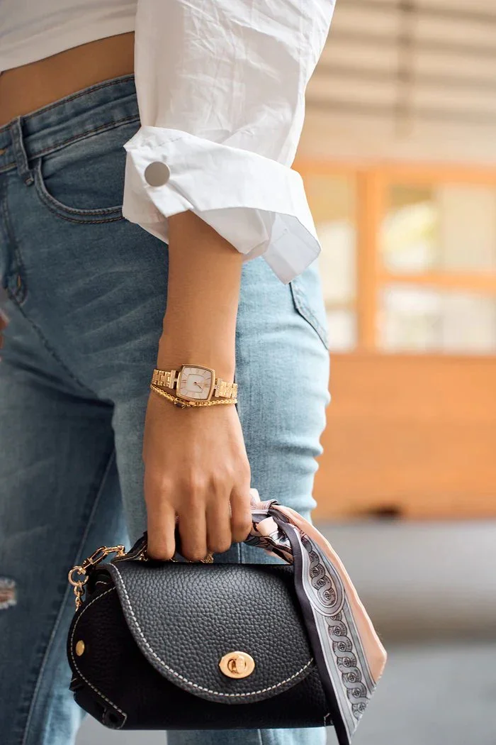 BLACK BY BLUE BRAVE | THCN T· II White Mother-of-Pearl Dial Gold Bracelet Watch - Image 2