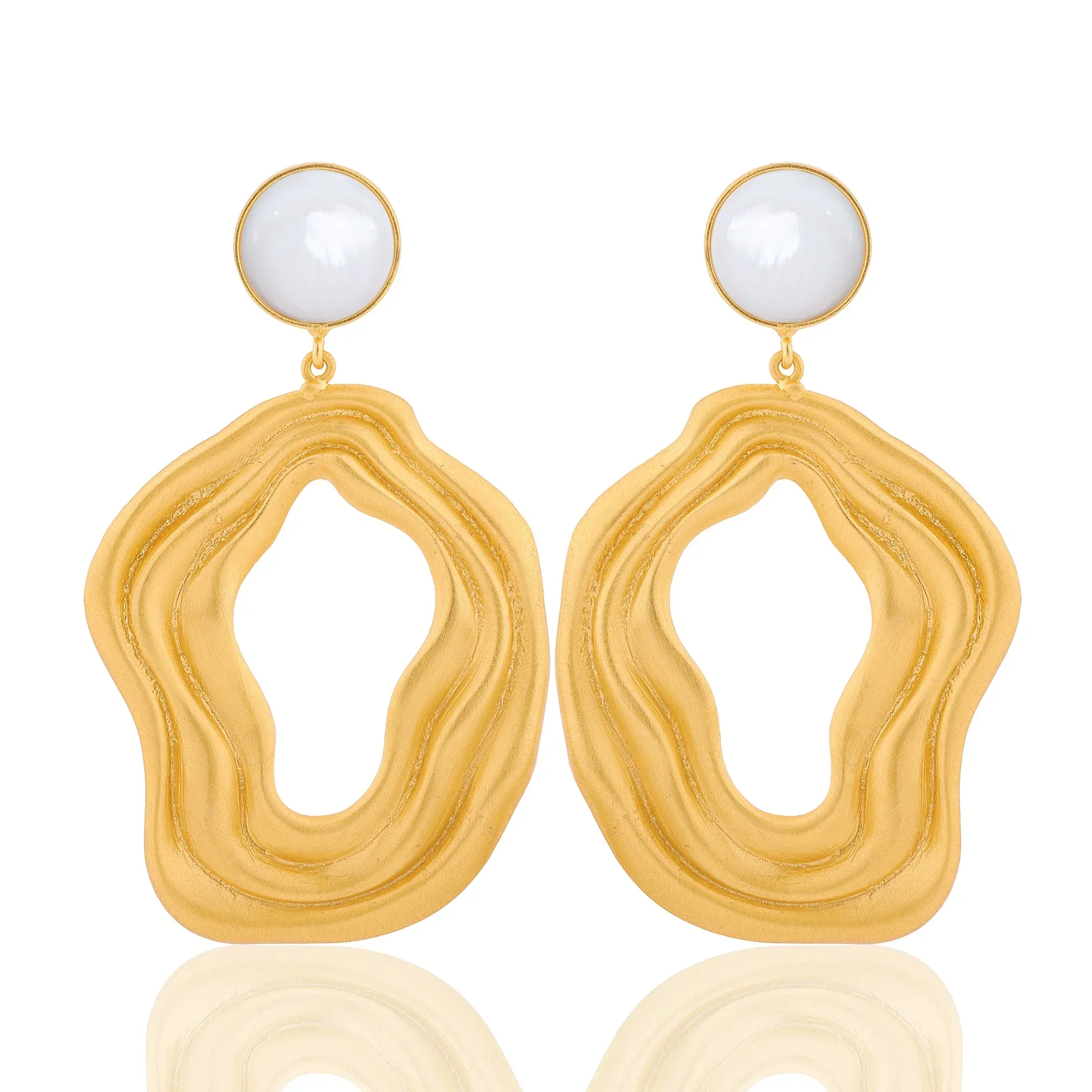 BOHEME BY VERO | Dune Round Earrings - Image 3