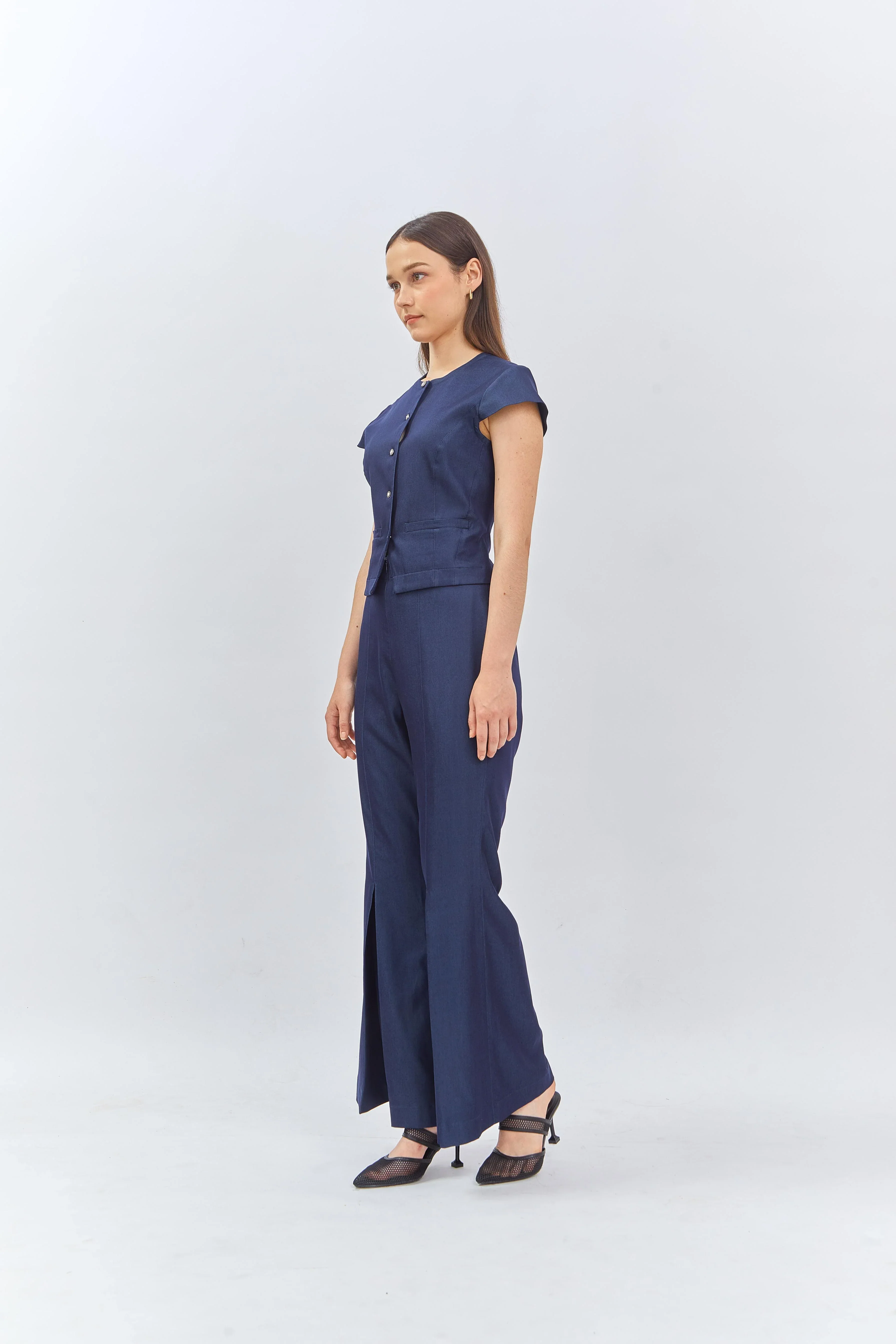 CAELI ECO LUXE | Tailored Button Top - Image 2