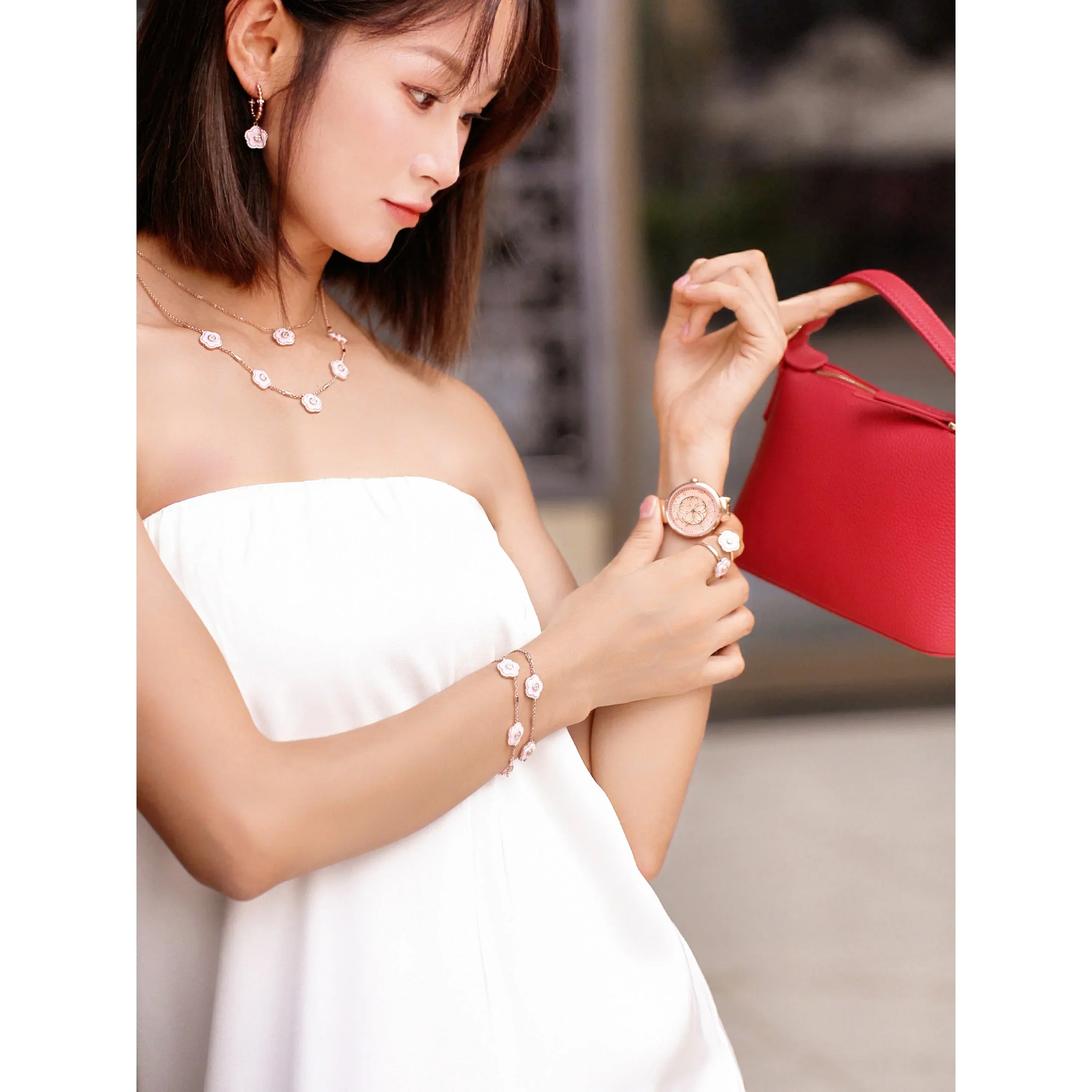 BLACK BY BLUE BRAVE | Cherry Blossom Watch 32MM - Image 4