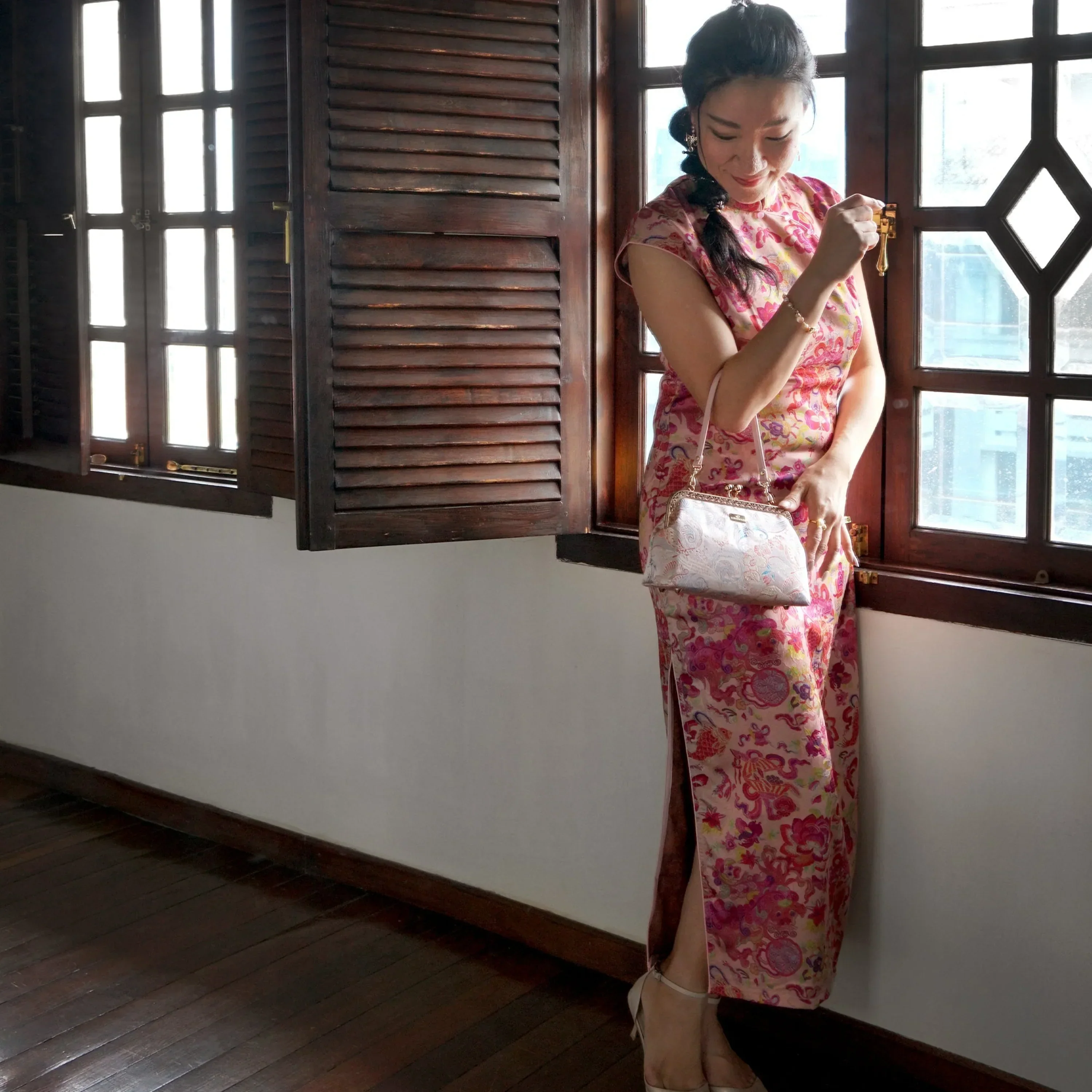 COCOONESE | Underarm Bag - Above Butterfly - Image 9