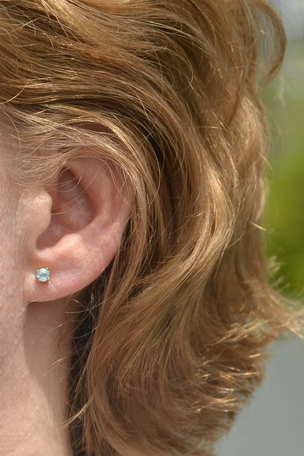 CREATIVE JEWELLERY STUDIO | Burmese Aquamarine, Yellow Gold Stud Earrings by Design of Gems - Image 2