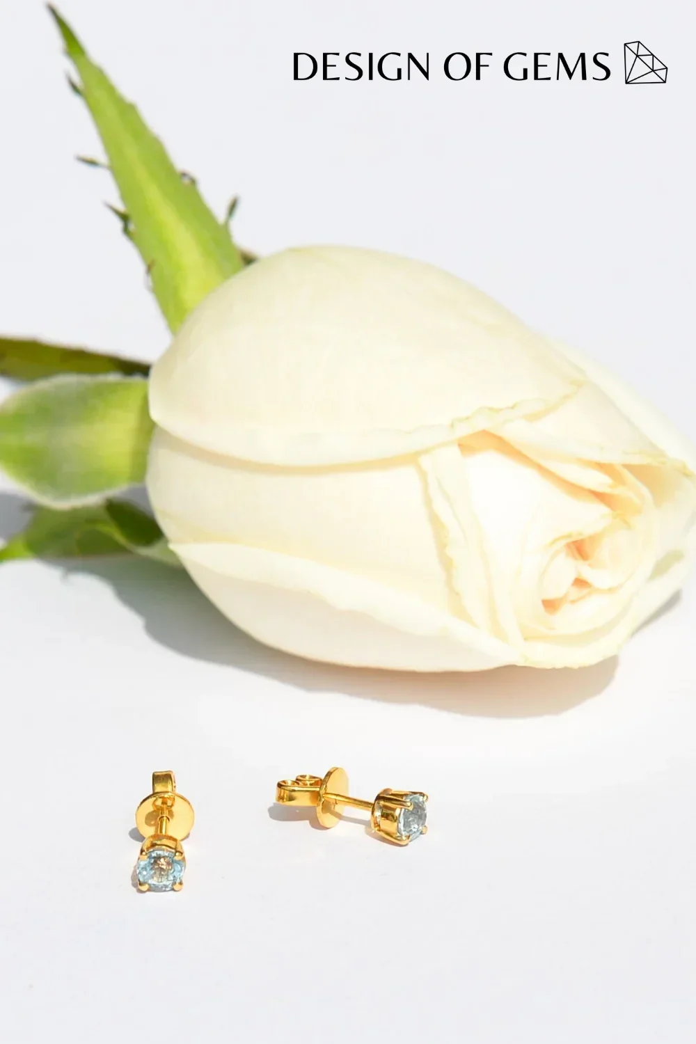 CREATIVE JEWELLERY STUDIO | Burmese Aquamarine, Yellow Gold Stud Earrings by Design of Gems - Image 3
