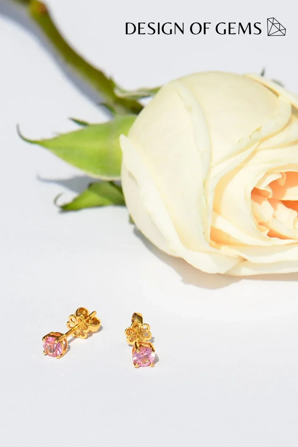 CREATIVE JEWELLERY STUDIO | Burmese Pink Spinel, Yellow Gold Stud Earrings by Design of Gems - Image 3