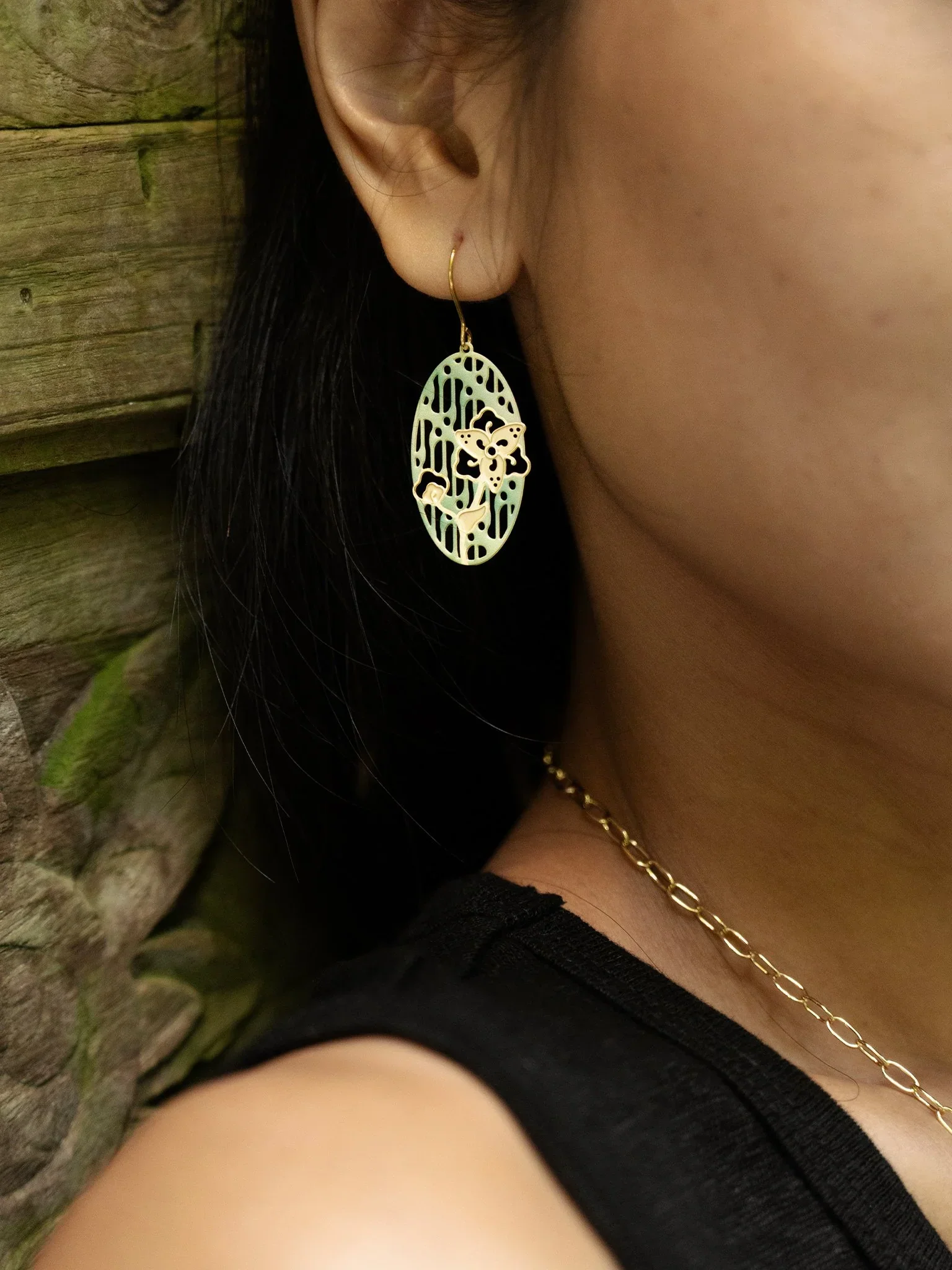 EMBRACE JEWELLERY | Parang Floral Earrings - Image 3