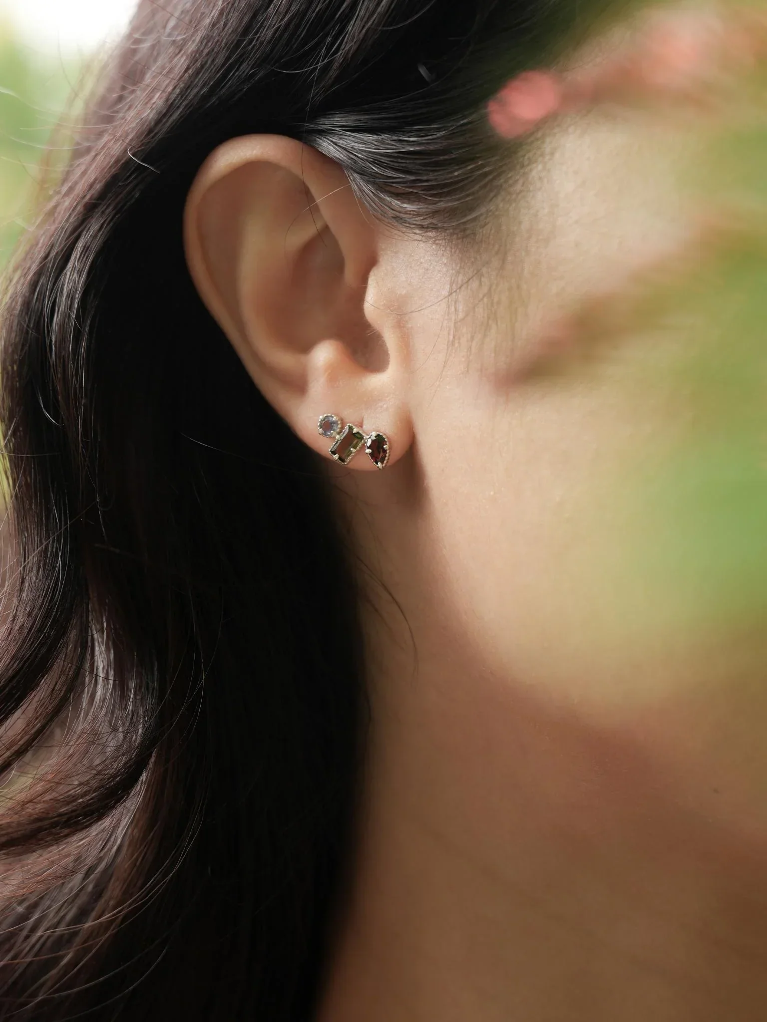 EMBRACE JEWELLERY | Triple Glow Cluster Studs - Image 2