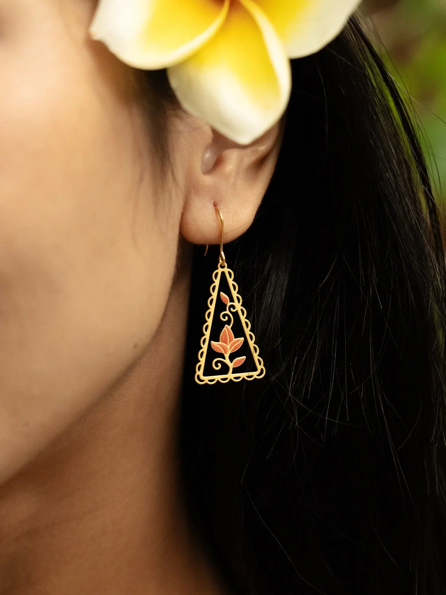 EMBRACE JEWELLERY | Tumpal Earrings - Image 2