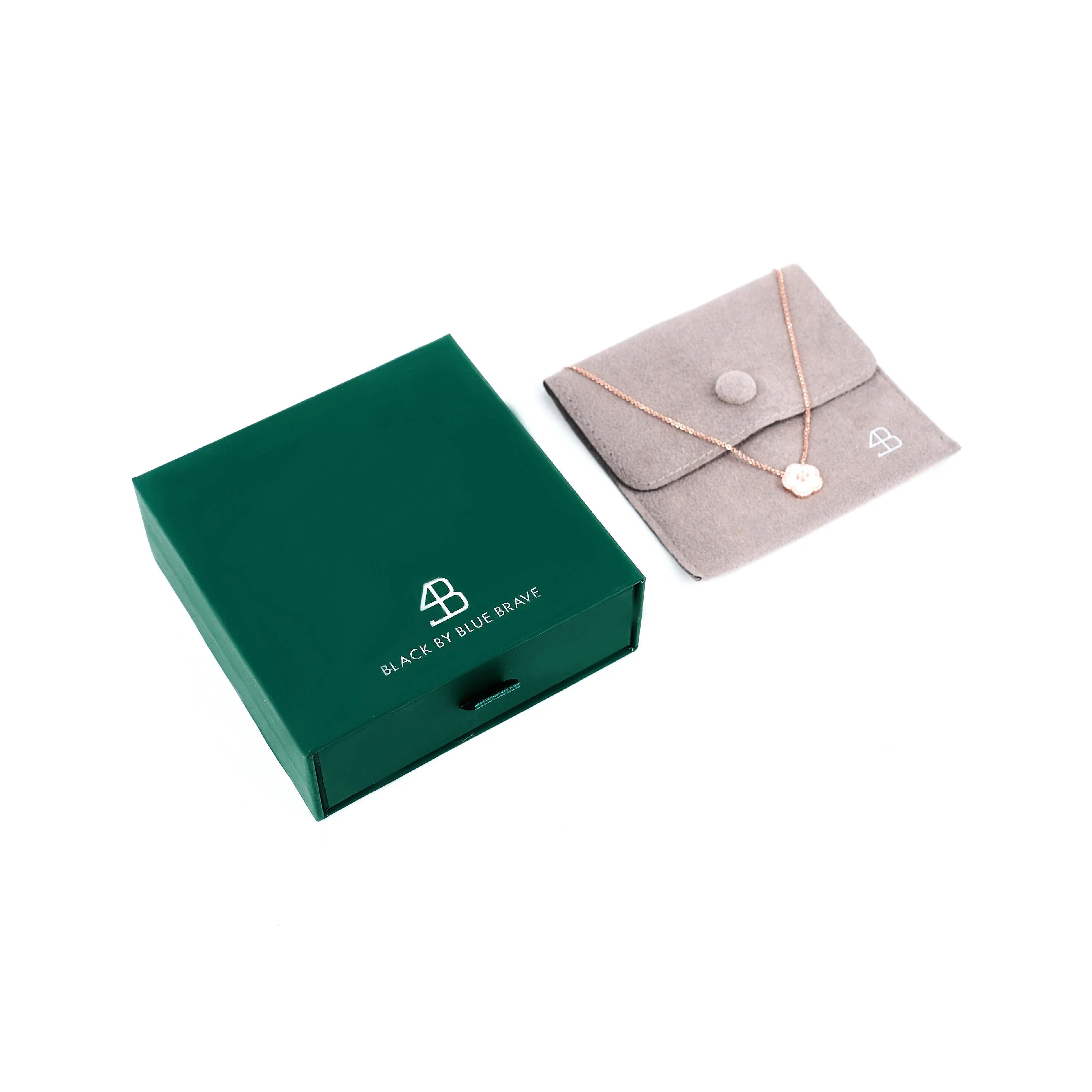 BLACK BY BLUE BRAVE | Classic Flower Necklace Brass 18k Rosegold Plating & White Ceramic 420-650mm With Sliding Clasp - Image 4