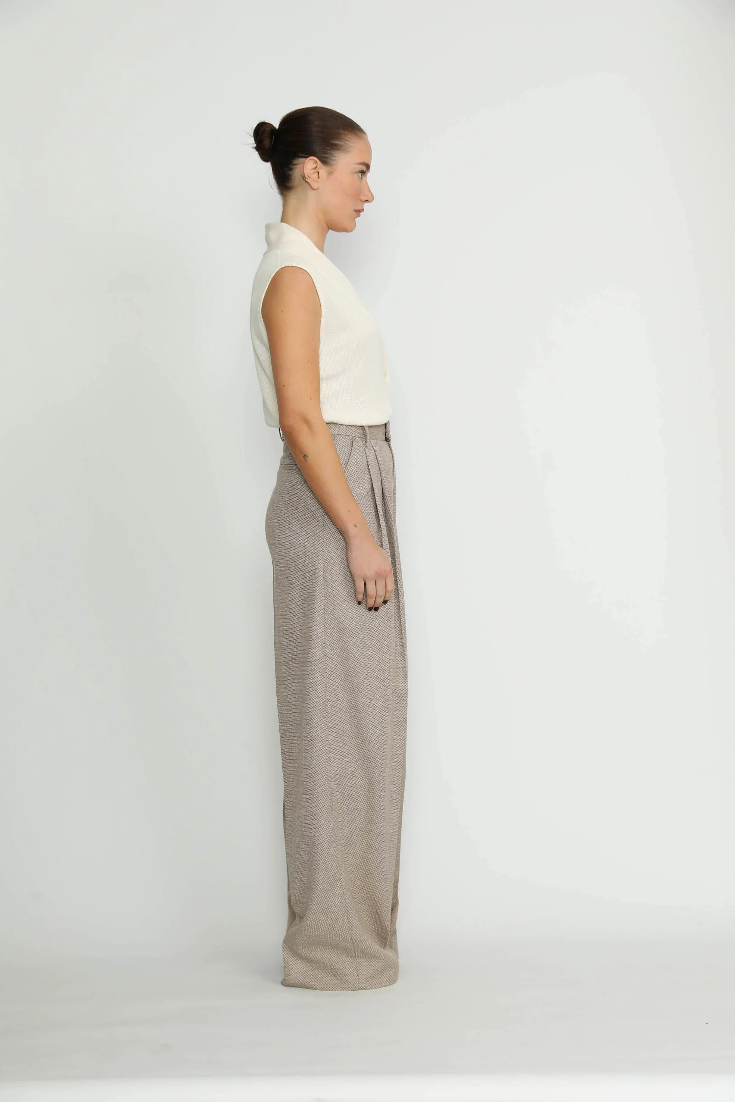 FREY | Arbon Waistcoat - Image 2