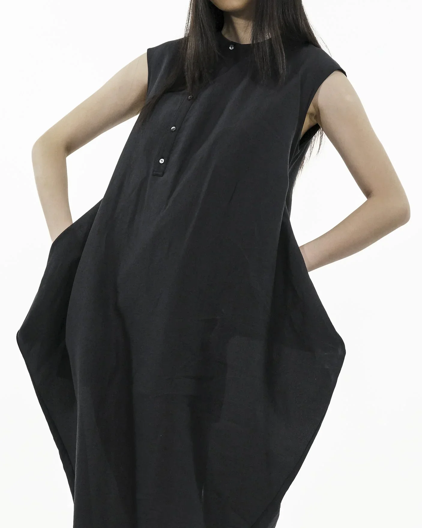 GRAYE | Convertible Paper Dress - Image 2