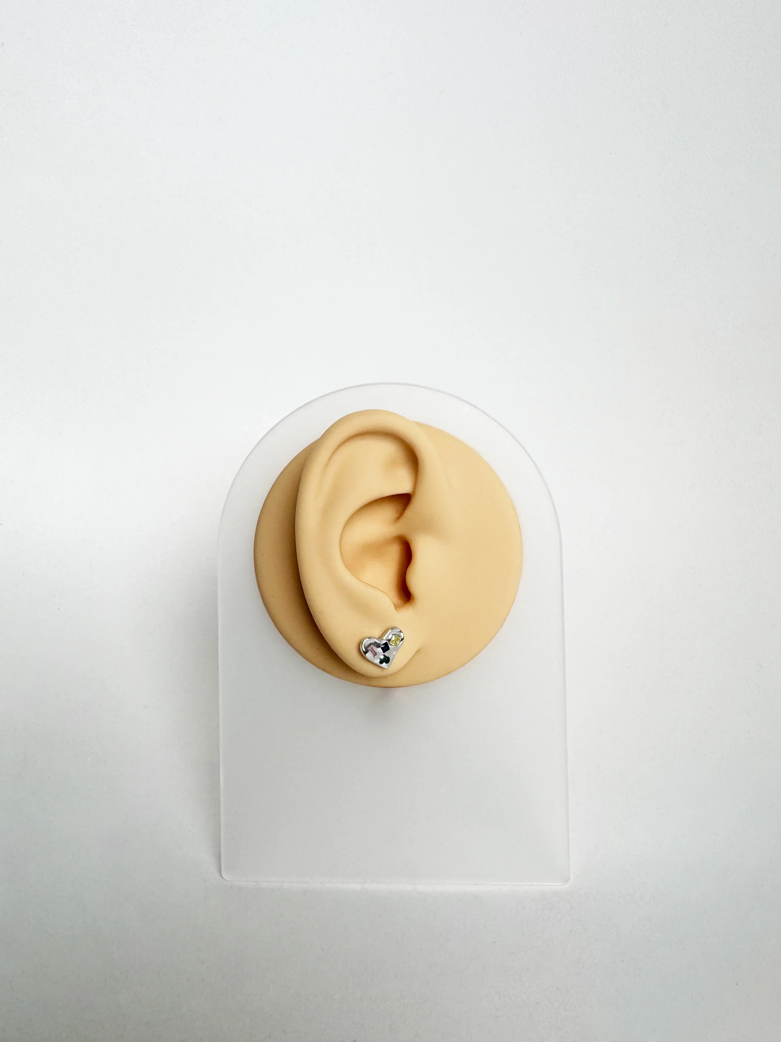 ISSHU | Aibo Earrings - Image 2