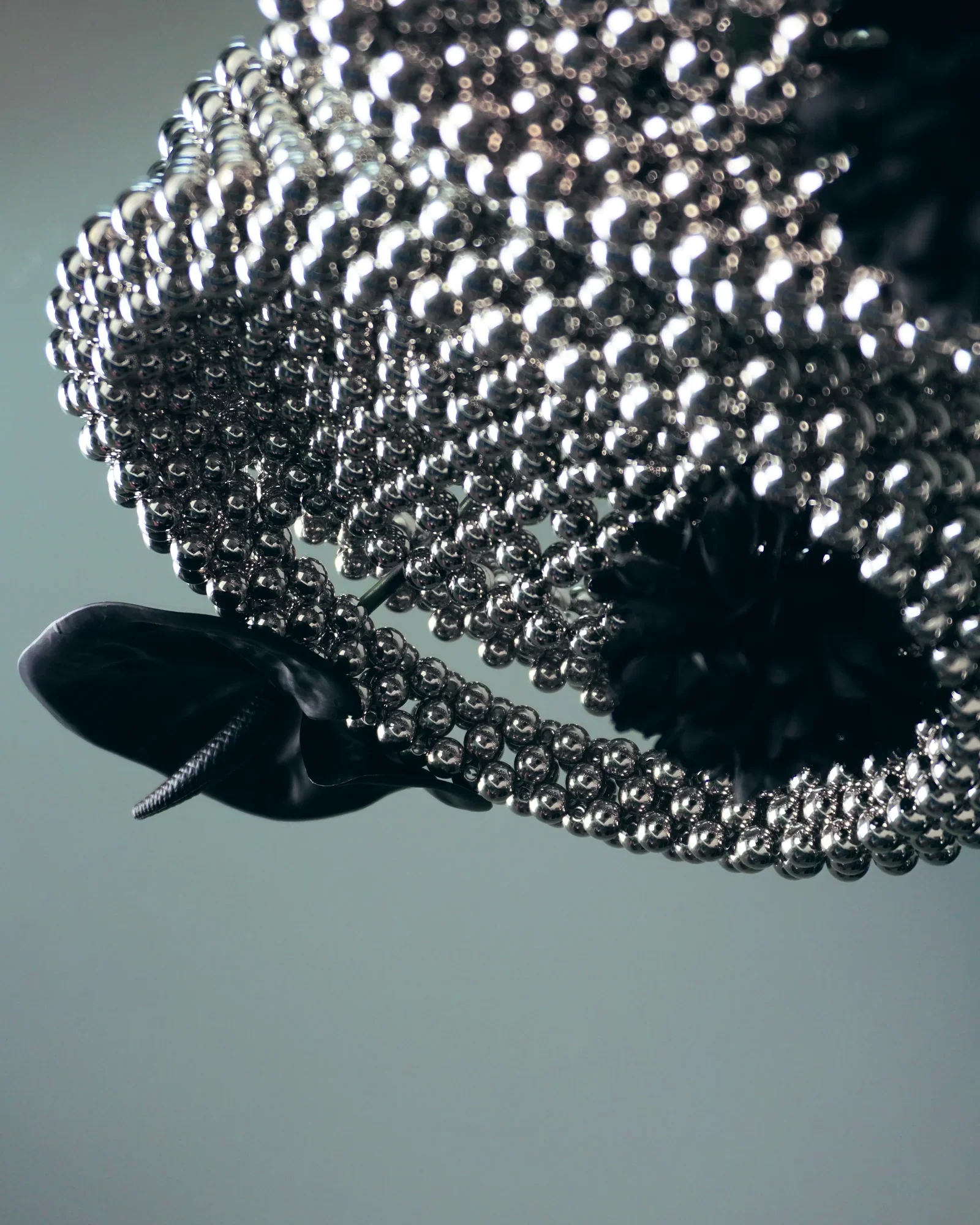 ISSHU | Round Bag - Image 2