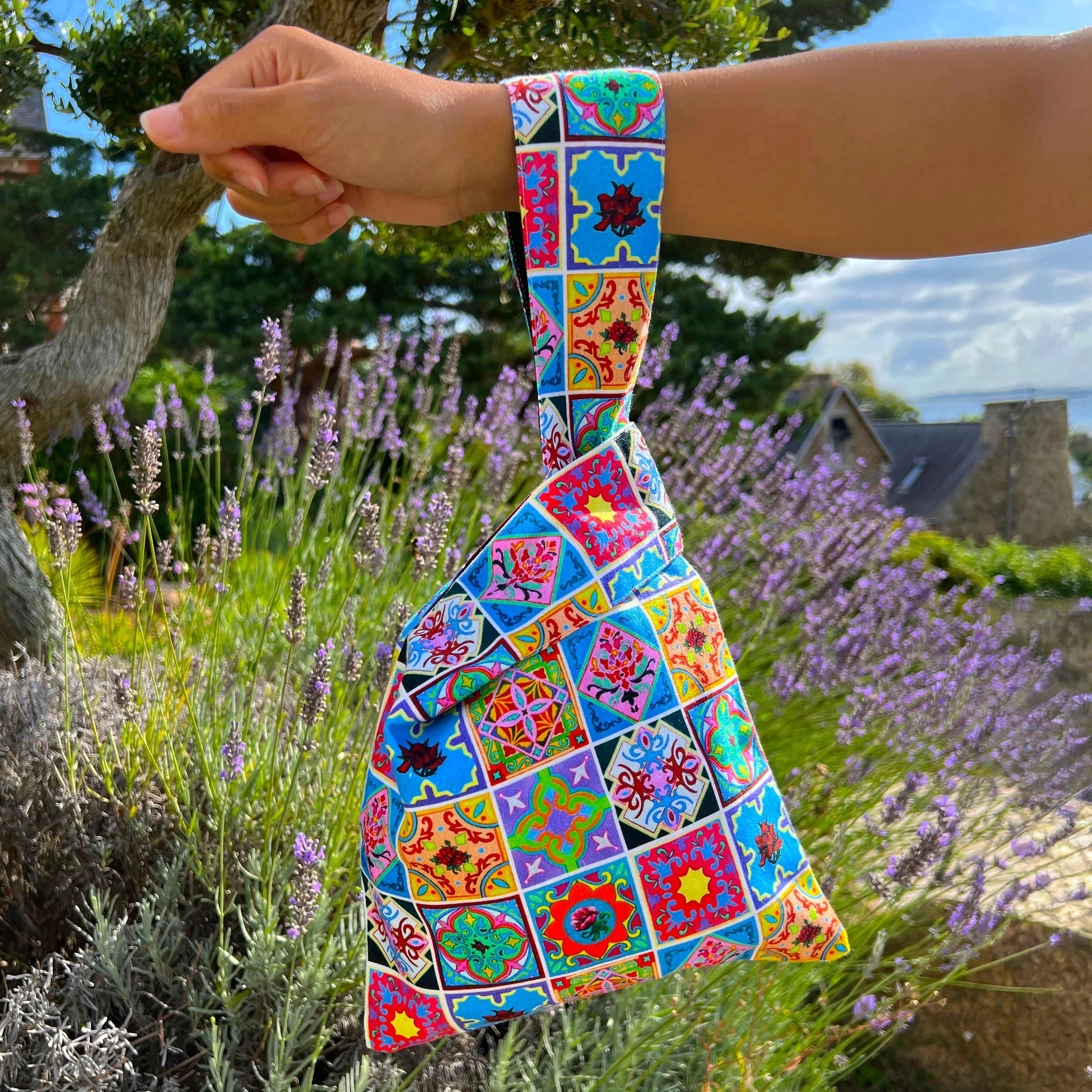 KELLY SER ATELIER | Knot Bag: Heritage Tiles - Image 3
