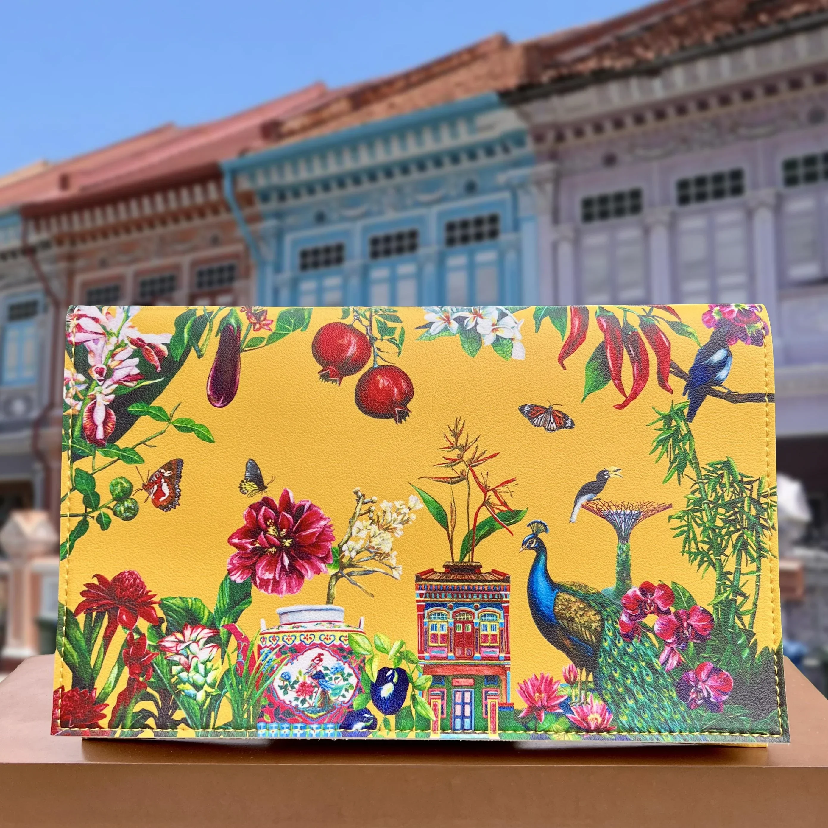 KELLY SER ATELIER | Clutch Bag : Peranakan Treasures - Image 2