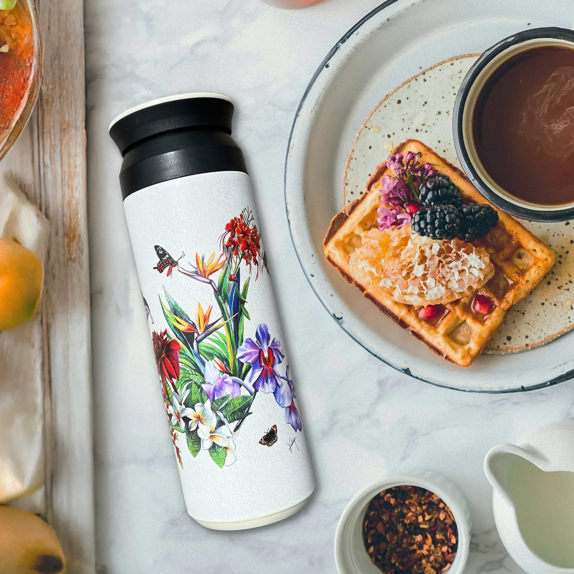 KELLY SER ATELIER | Travel Tumbler: City in Bloom - Image 3
