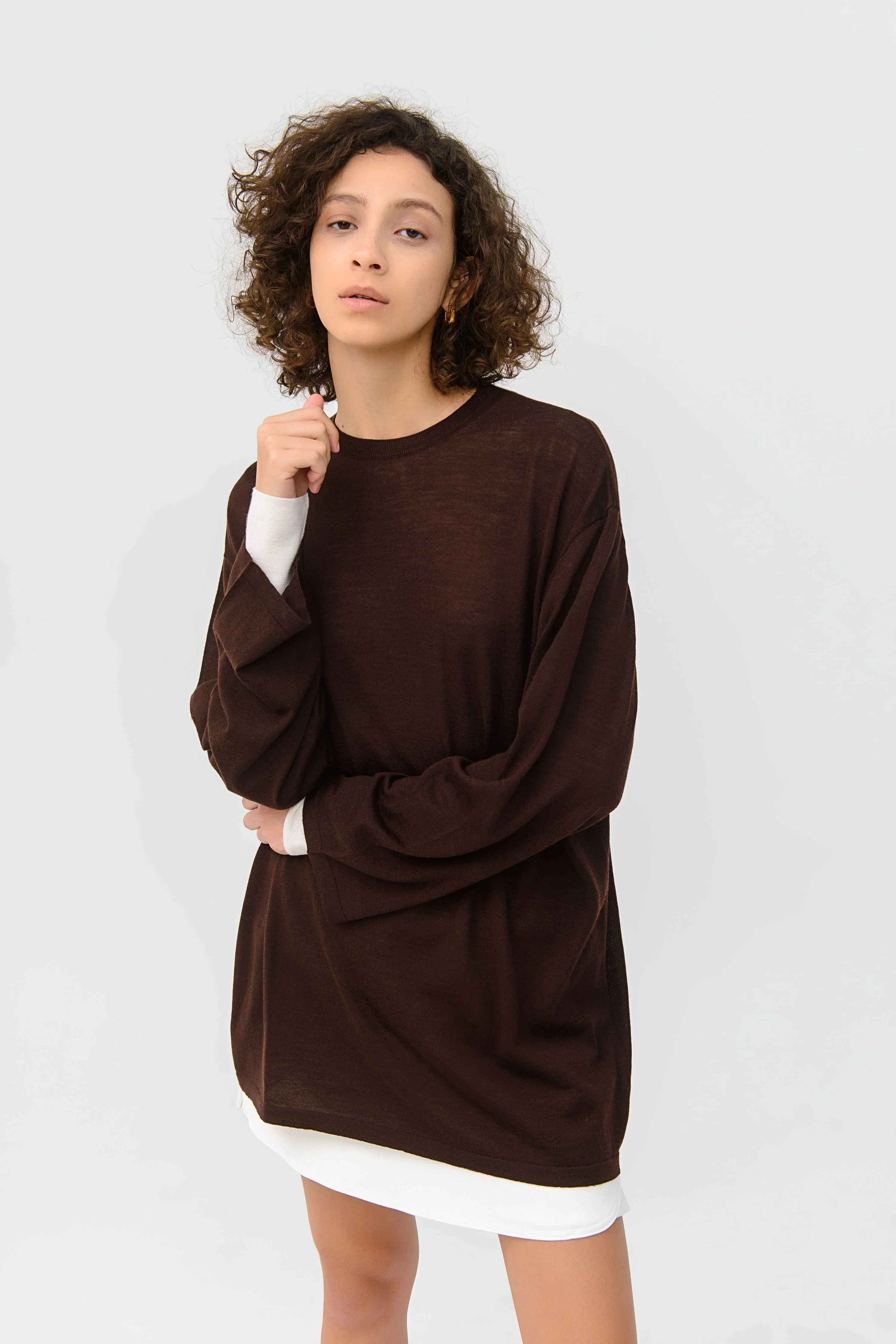 LAYERPLAN | Noor Light Weight Relaxed Fit Top - Image 3