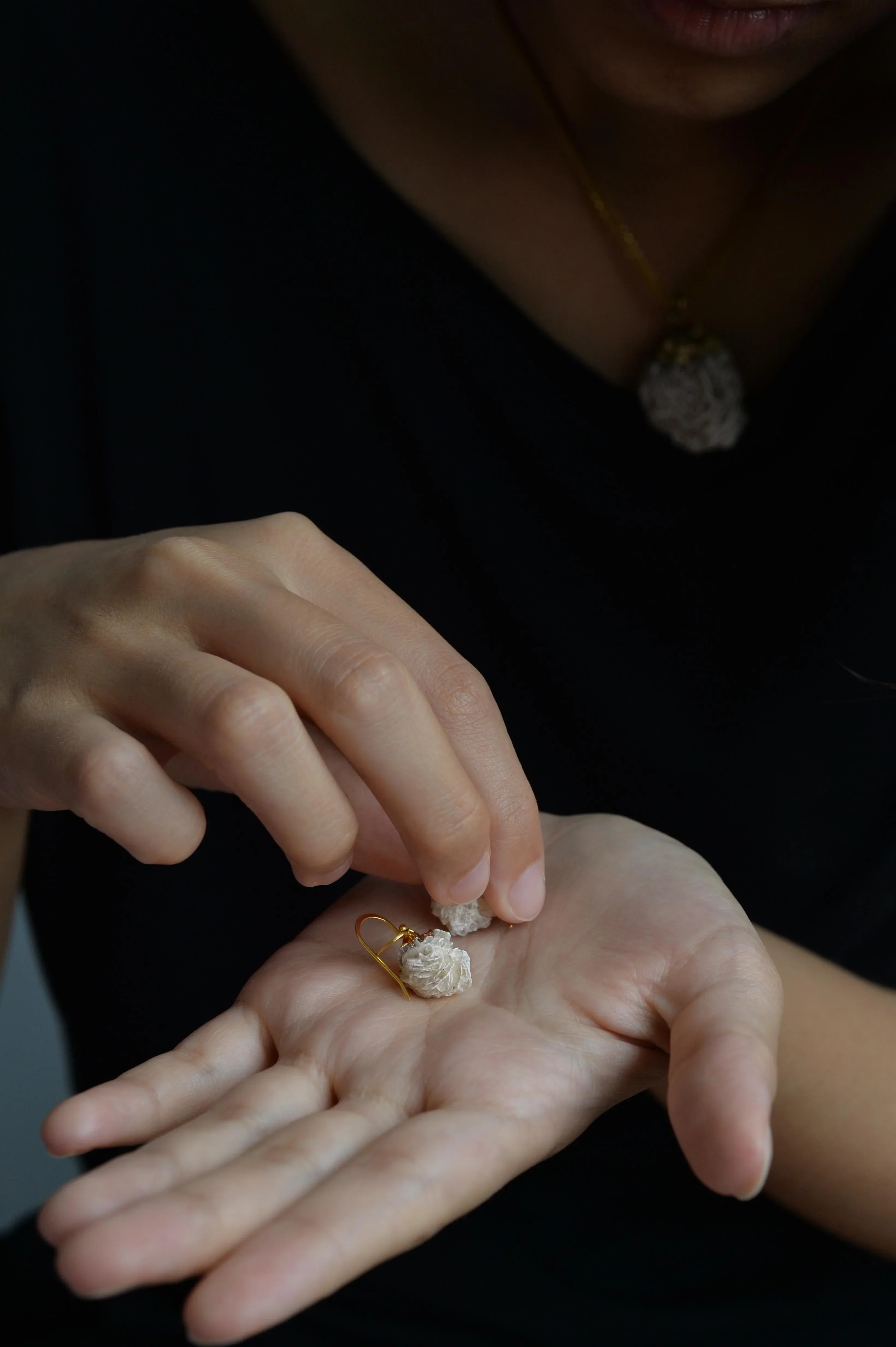 MARILYN TAN JEWELLERY | Beige Mini Desert Rose Gold Hook Earrings - Image 2