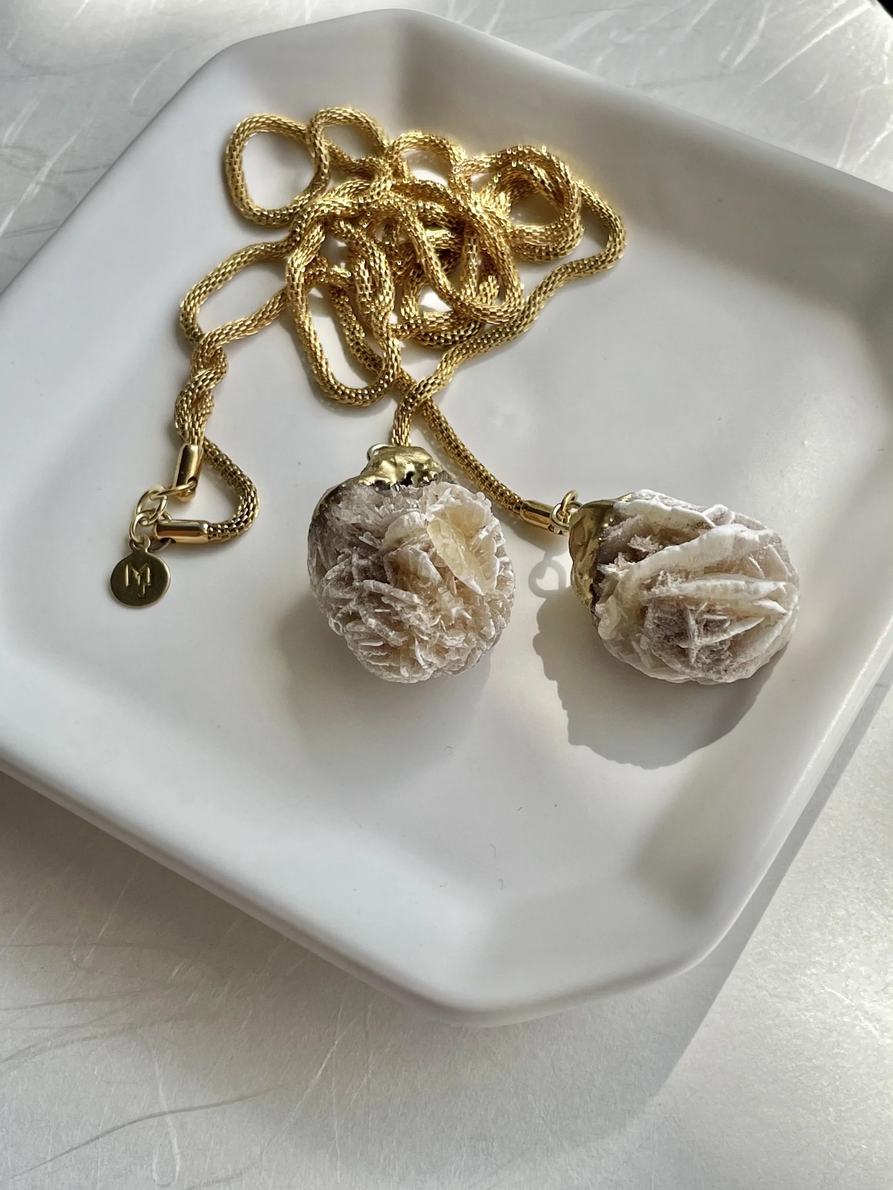 MARILYN TAN JEWELLERY | Desert Rose Gold Lariat Chain Necklace - Image 2