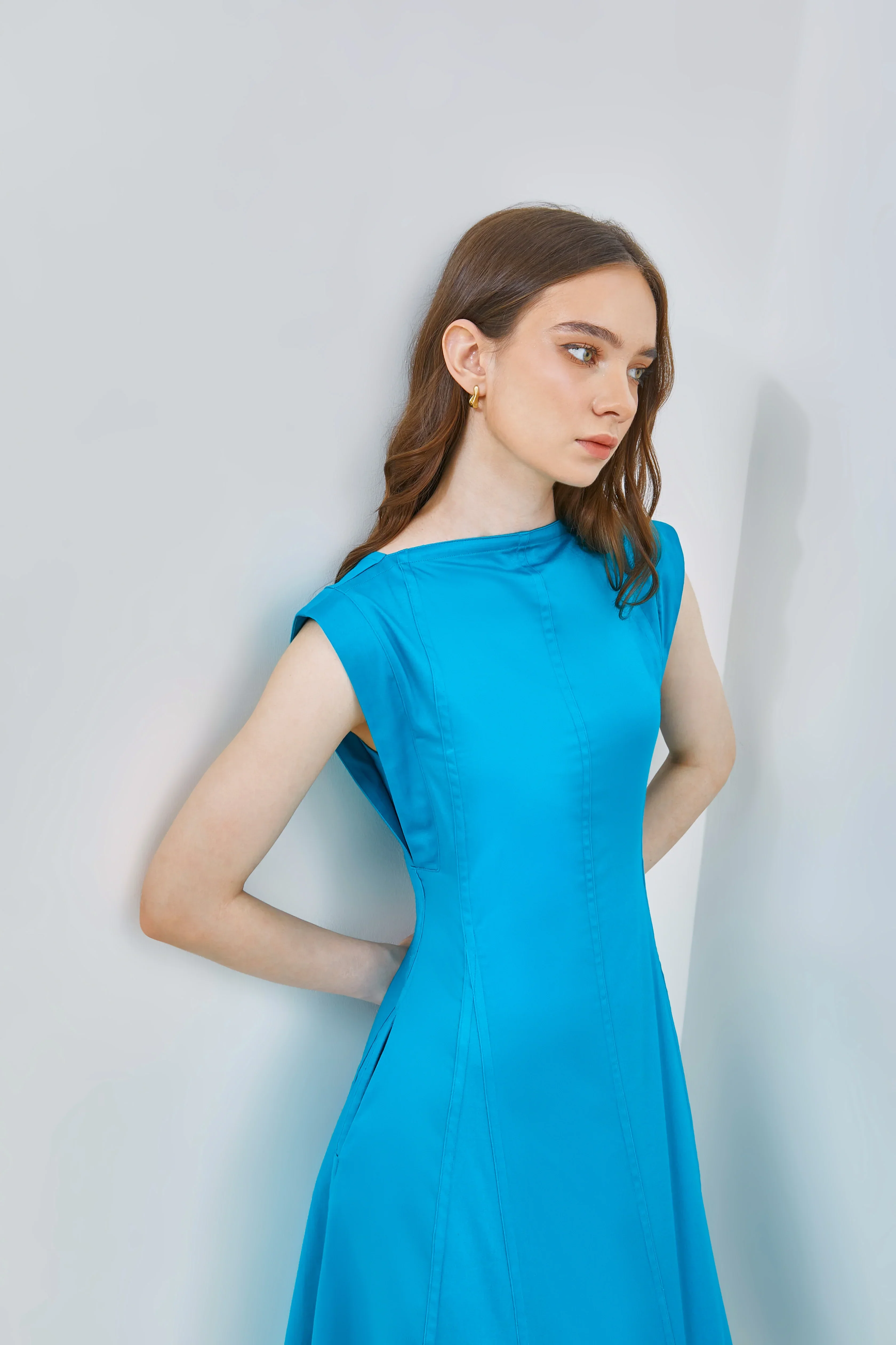 CAELI ECO LUXE | Maxi Dress With Low Back - Image 11