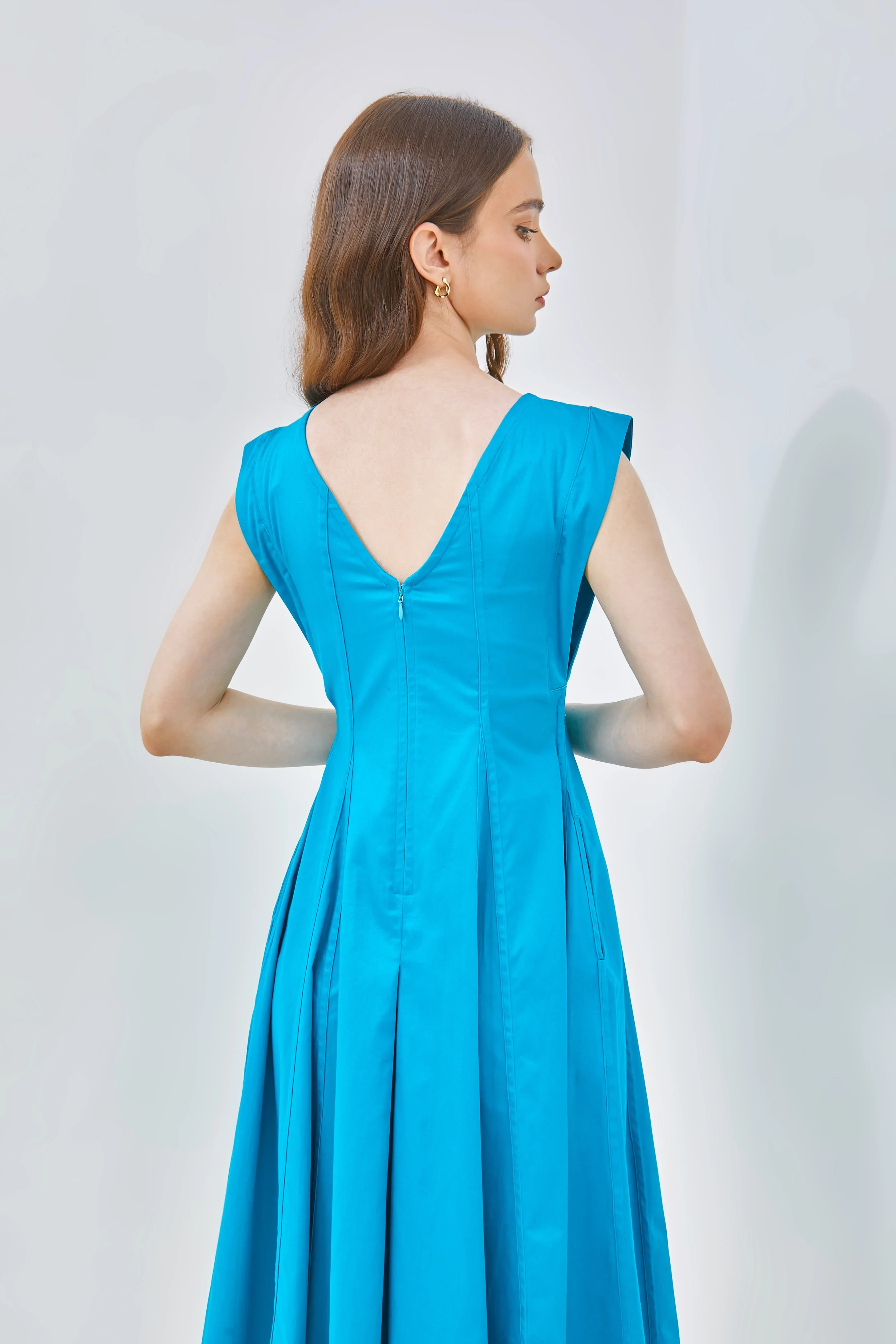 CAELI ECO LUXE | Maxi Dress With Low Back - Image 12