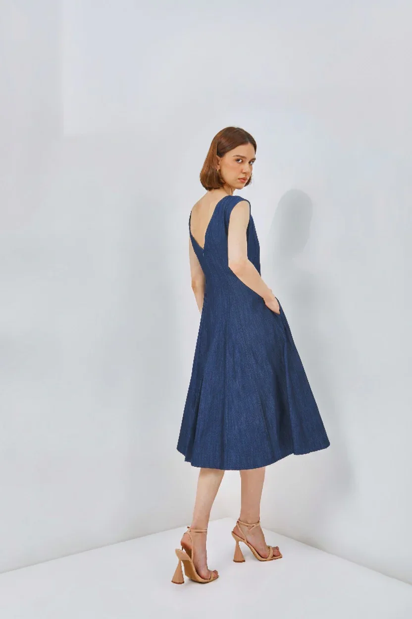 CAELI ECO LUXE | Maxi Dress With Low Back - Image 16