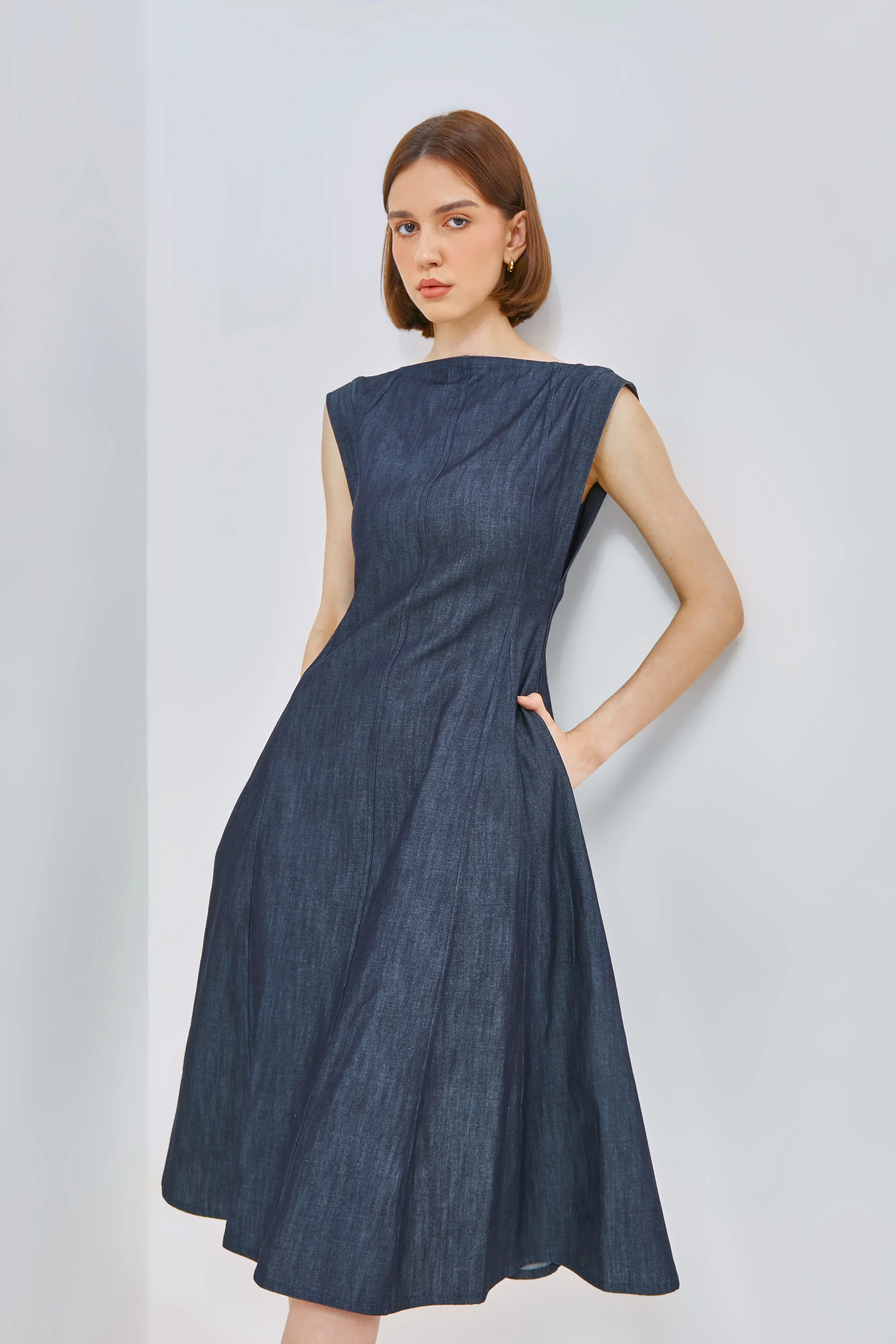 CAELI ECO LUXE | Maxi Dress With Low Back - Image 5