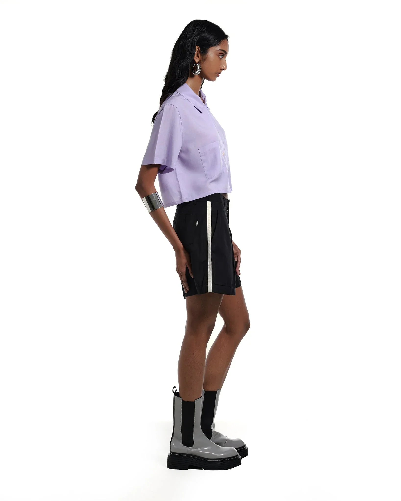 ROCK DAISY | Natalie Tailored TENCEL™ Shorts Black - Image 5