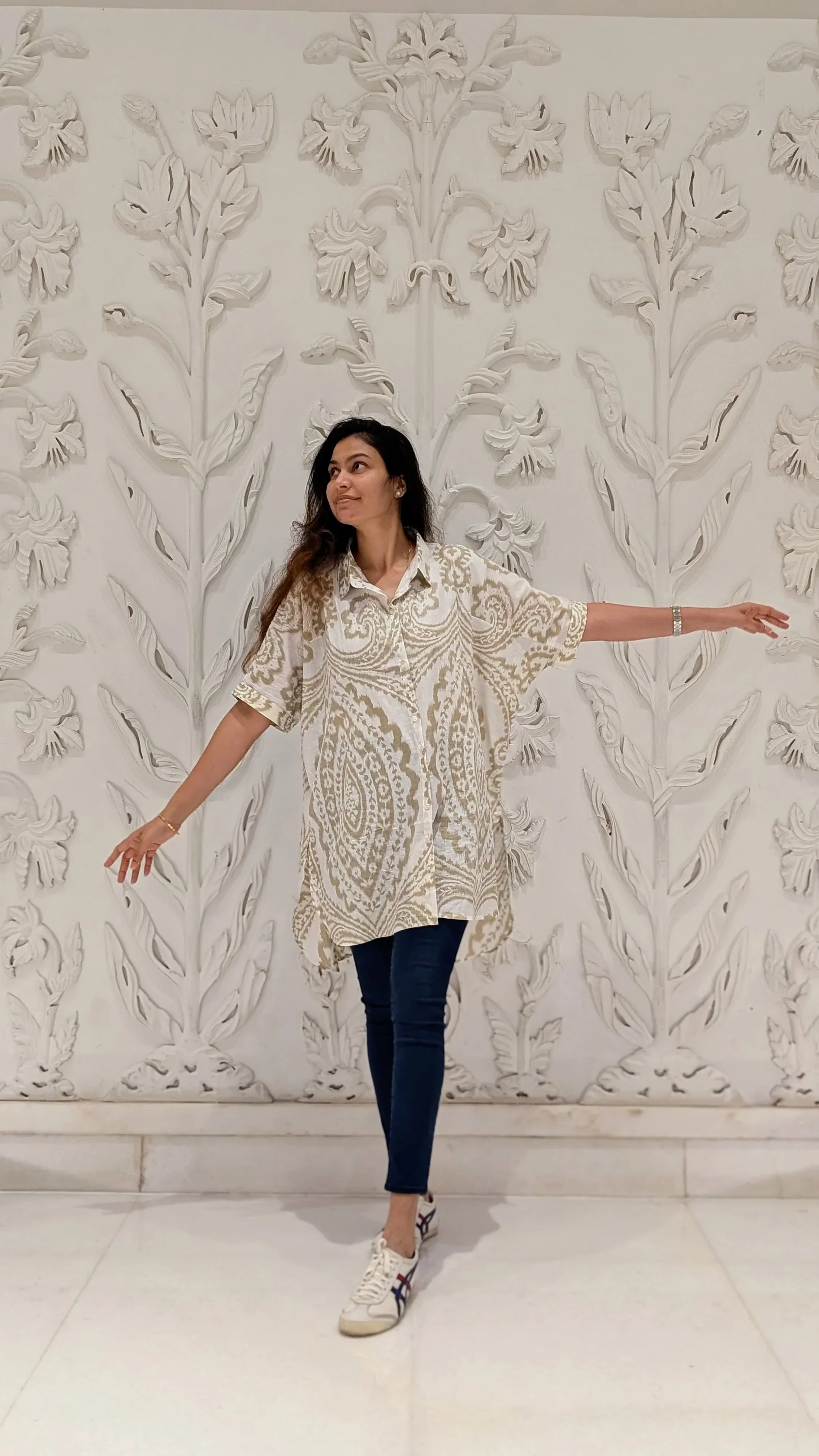 NIMBU | Hi-Lo Amazon Shirt in White - Image 4