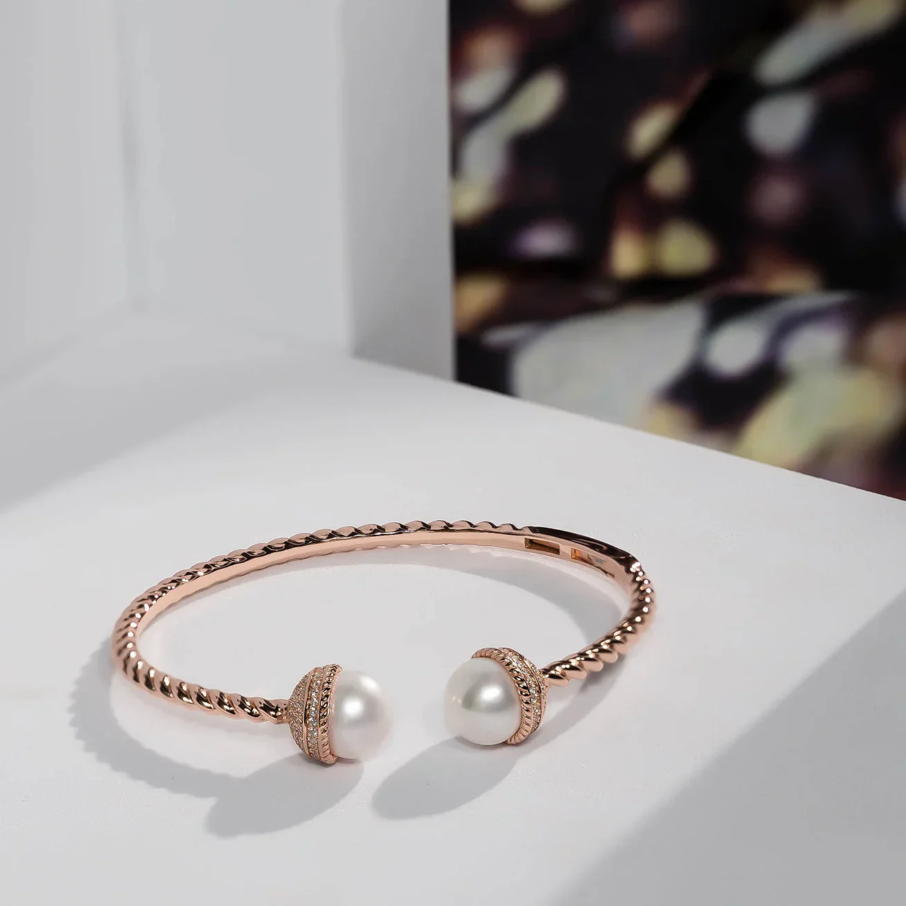 PEARLY LUSTRE | Asian Civilisations Museum Freshwater Pearl Bracelet WB00076 | ACM Collection - Image 2