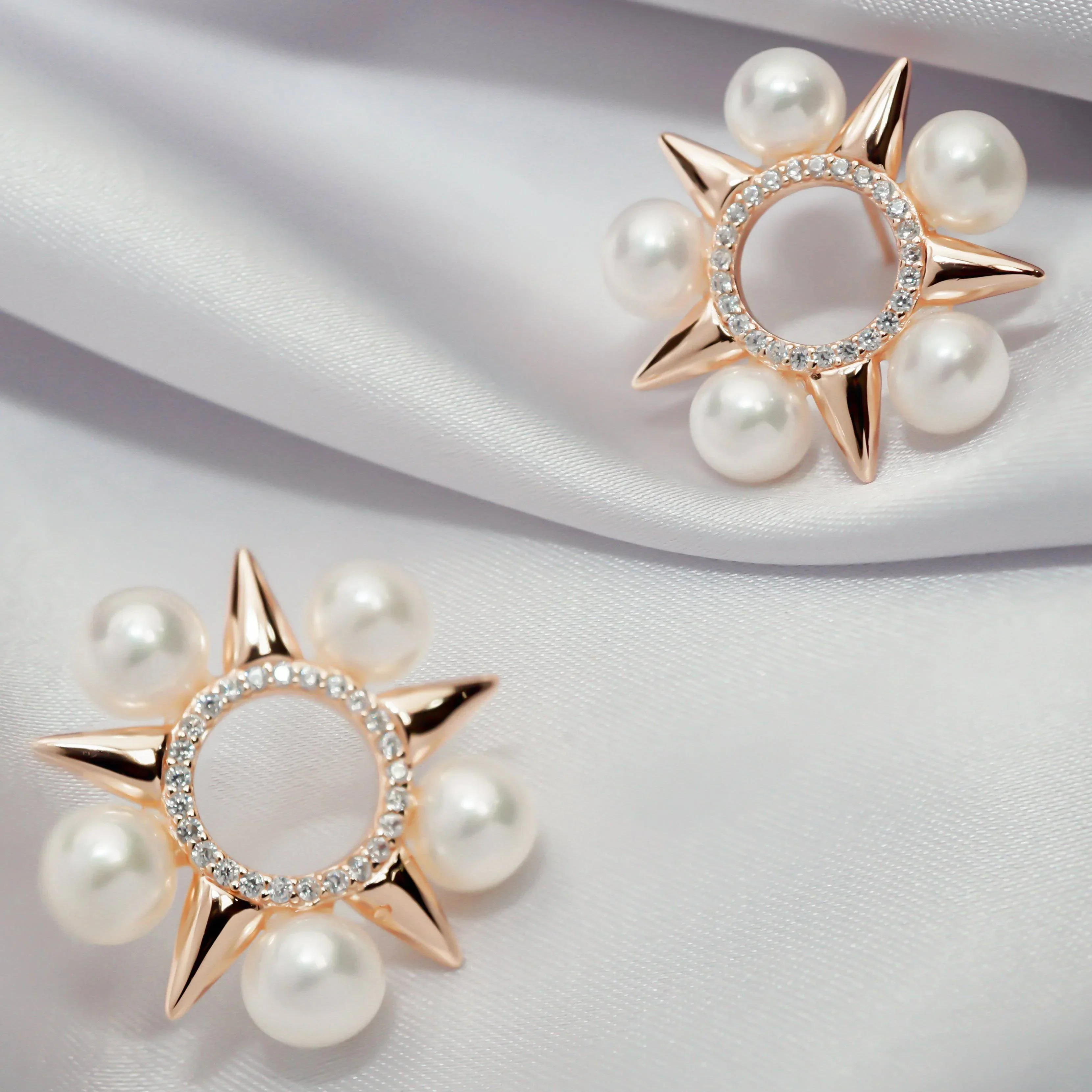 PEARLY LUSTRE | Asian Civilisations Museum Freshwater Pearl Earrings WE00226 | ACM Collection - Image 3