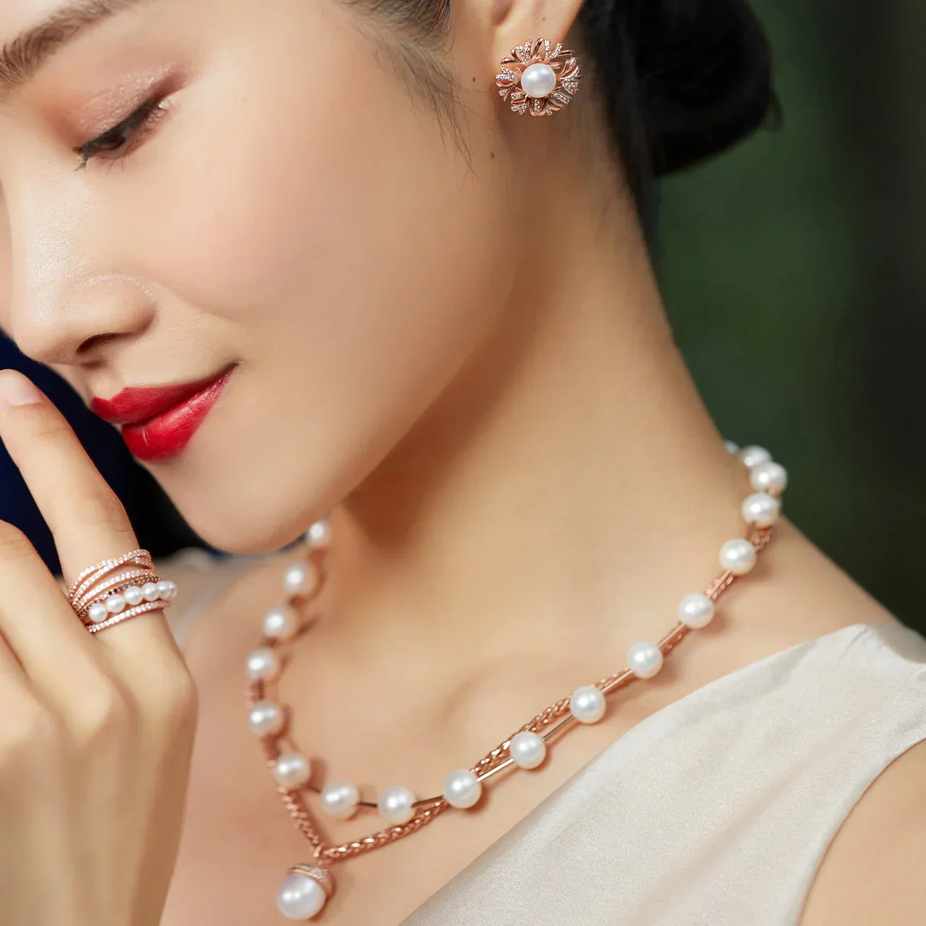 PEARLY LUSTRE | Asian Civilisations Museum Freshwater Pearl Necklace WN00218 | ACM Collection - Image 3