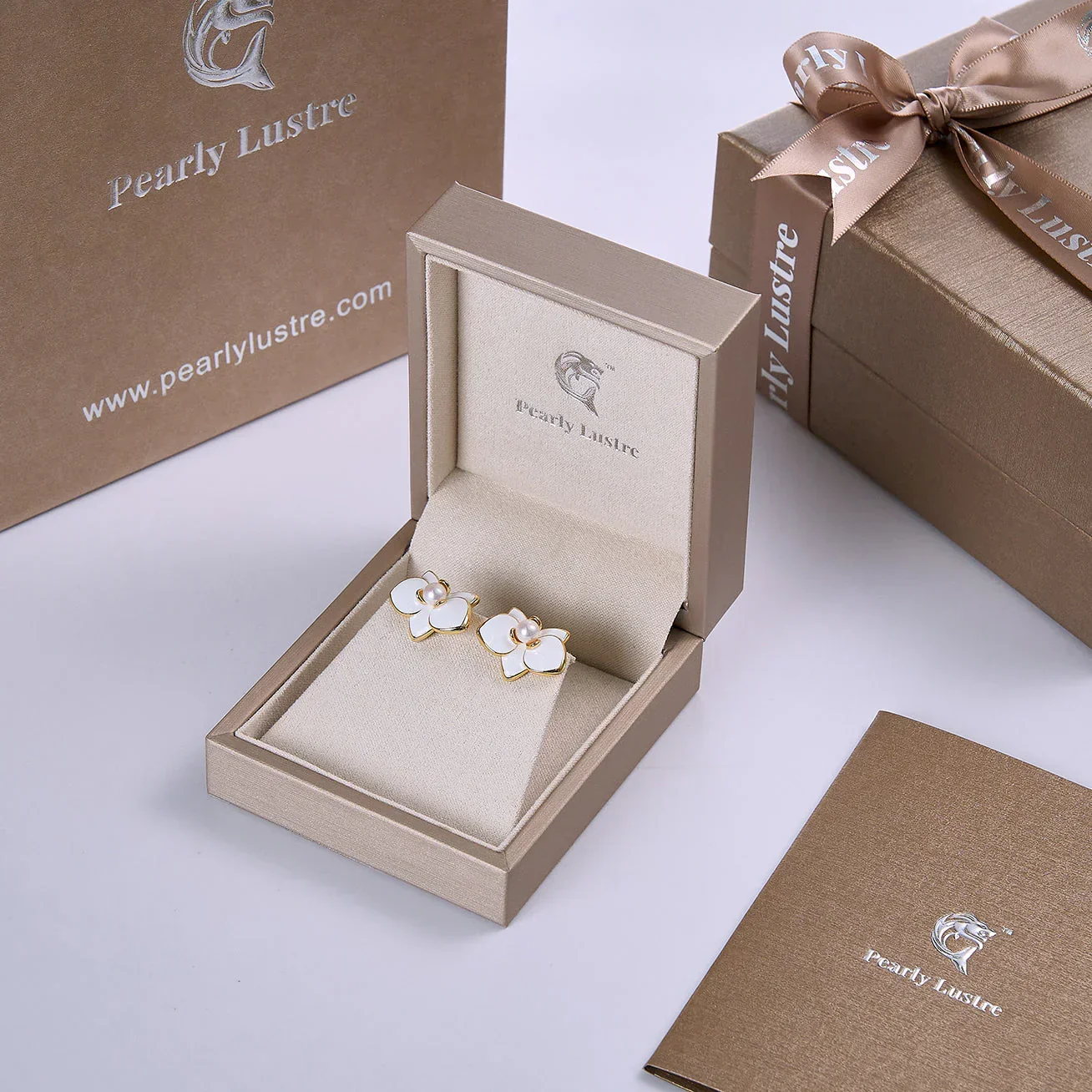 PEARLY LUSTRE | Clip-On Top Grade Freshwater Pearl Earrings WE00832 | ORCHID - Image 8
