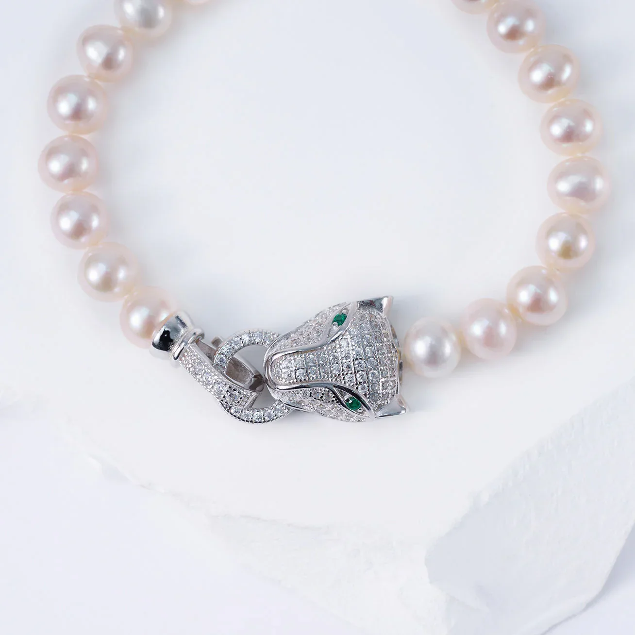PEARLY LUSTRE | Freshwater Pearl Bracelet WB00136 | SAFARI - Image 2