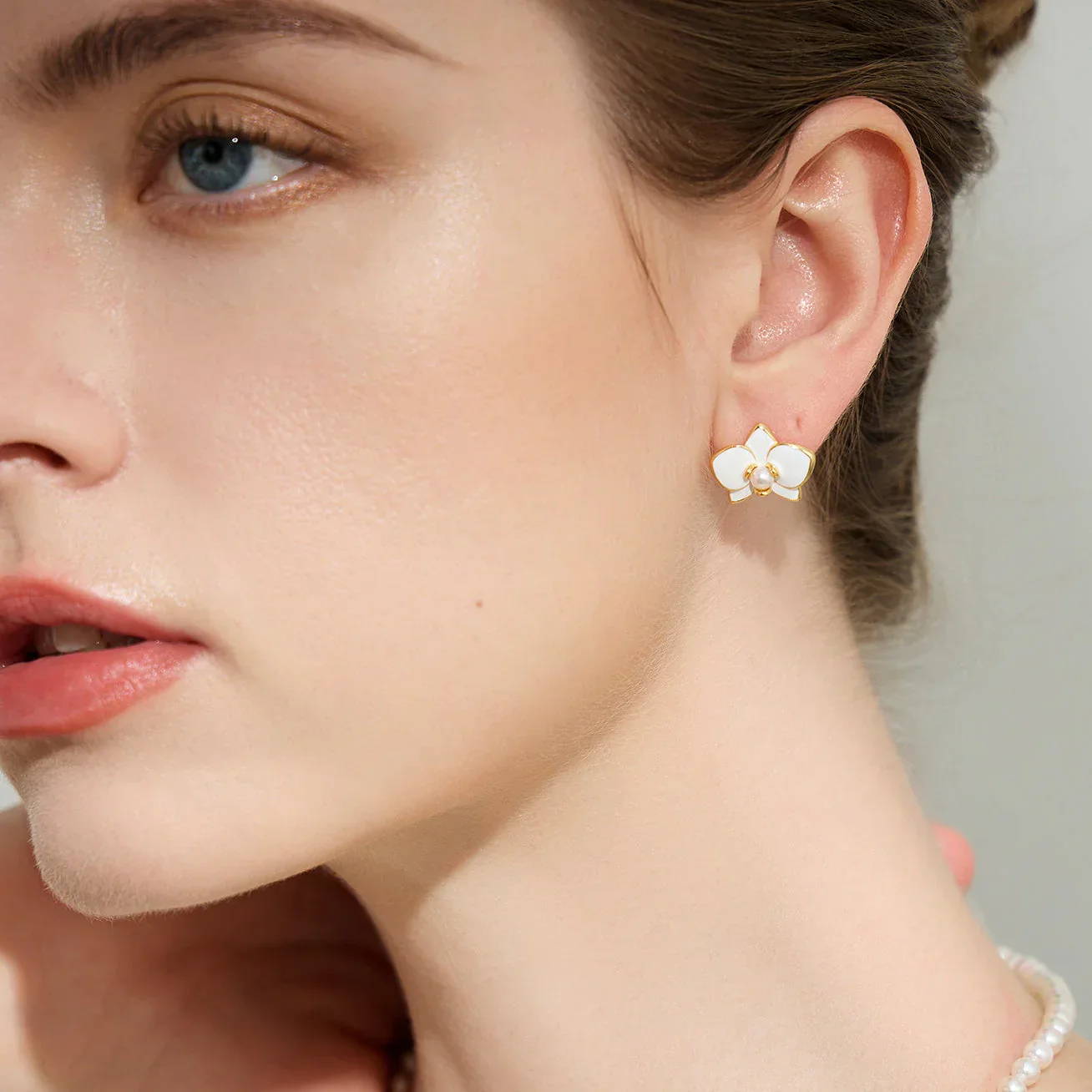 PEARLY LUSTRE | Top Grade Freshwater Pearl Earrings WE00788 | ORCHID - Image 5
